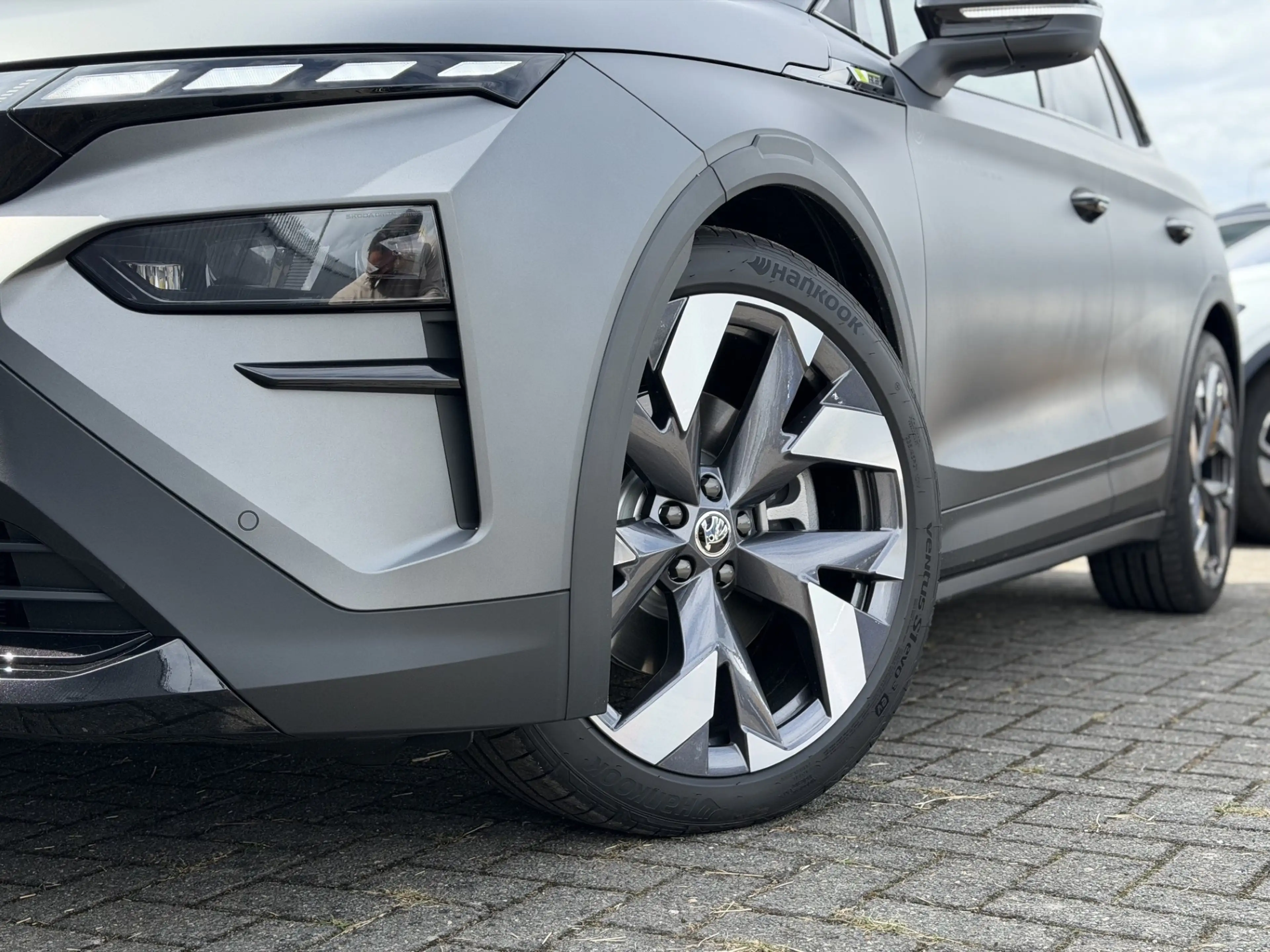 Skoda Elroq 85X RS 340pk 4X4 / Navigatie / 360-Camera / HUD / — photo 6