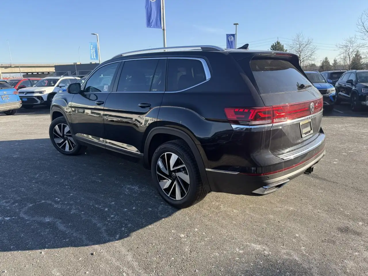 Volkswagen Atlas снимка Volkswagen Atlas
