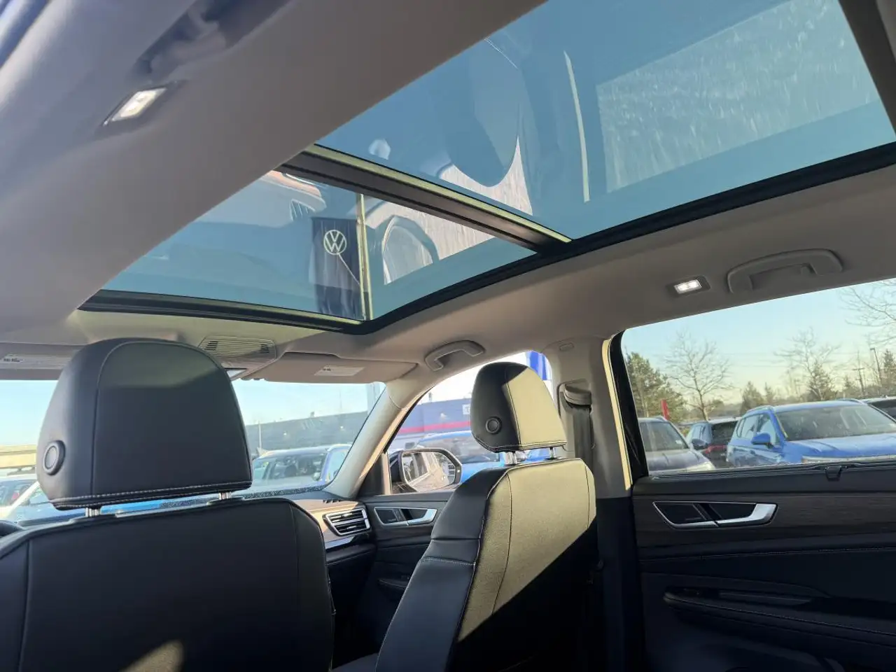 Volkswagen Atlas снимка Volkswagen Atlas