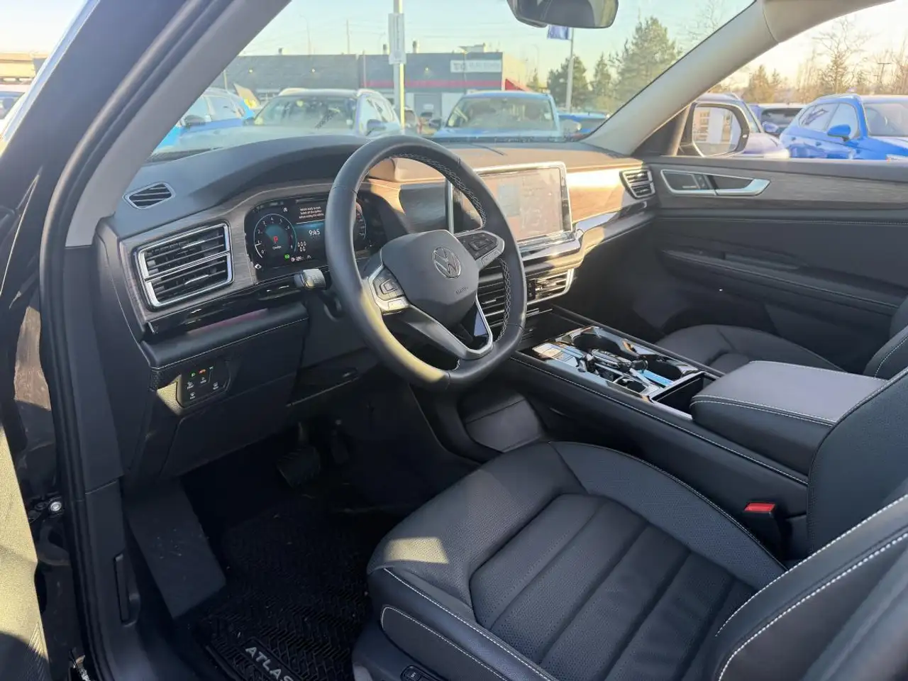 Volkswagen Atlas снимка Volkswagen Atlas