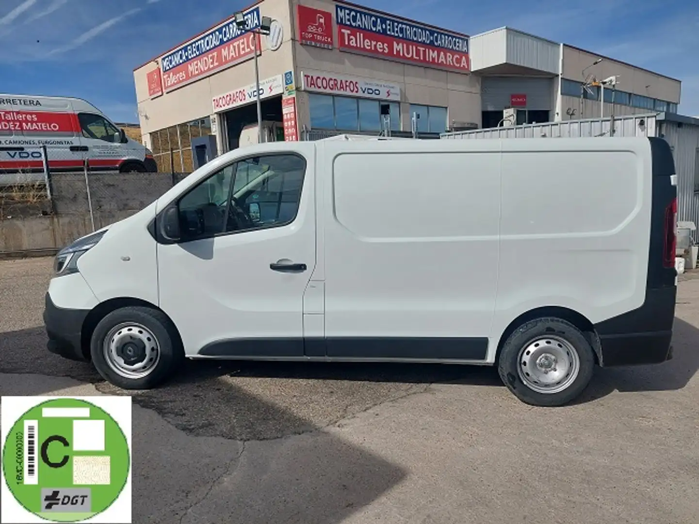 Renault Trafic Furgón 27 L1H1 Energy BluedCi 88kW Blanco - 1