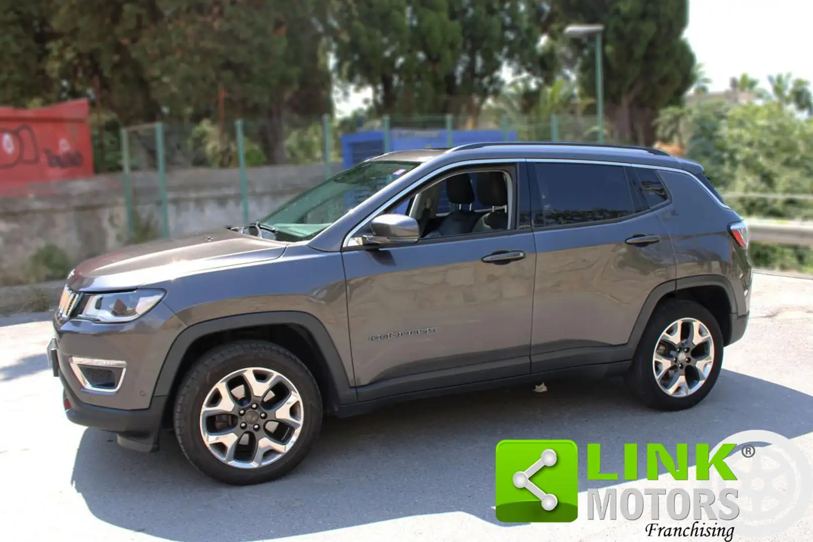 Jeep Compass 2.0 Multijet II 170 CV aut. 4WD Limited Grigio - 2