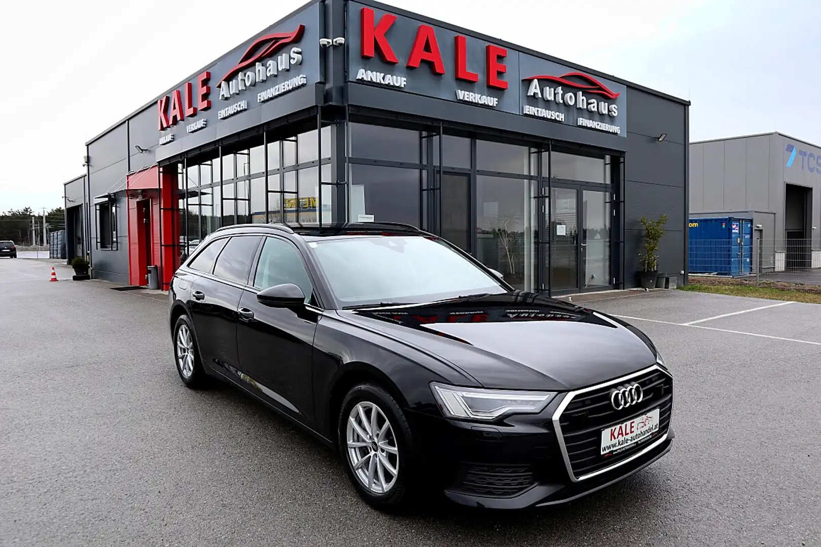 Audi A6 Avant 35 TDI S-tronic *1.Besitz*LED-MATRIX*AHK*... Schwarz - 1
