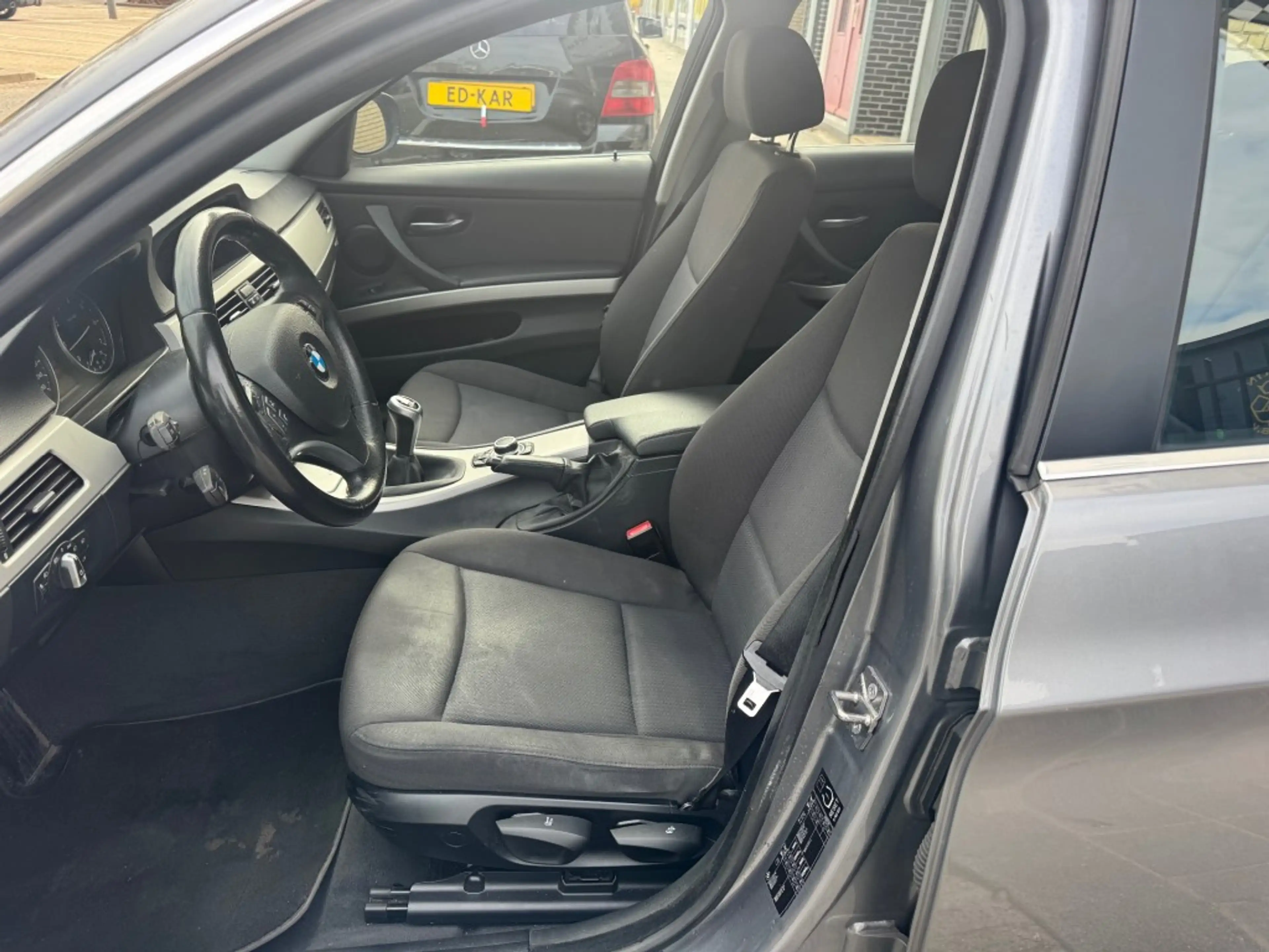 BMW 316 316i Bns Line 2DE EIG. CLIMA NAVI NETTE AUTO NAP A — photo 10