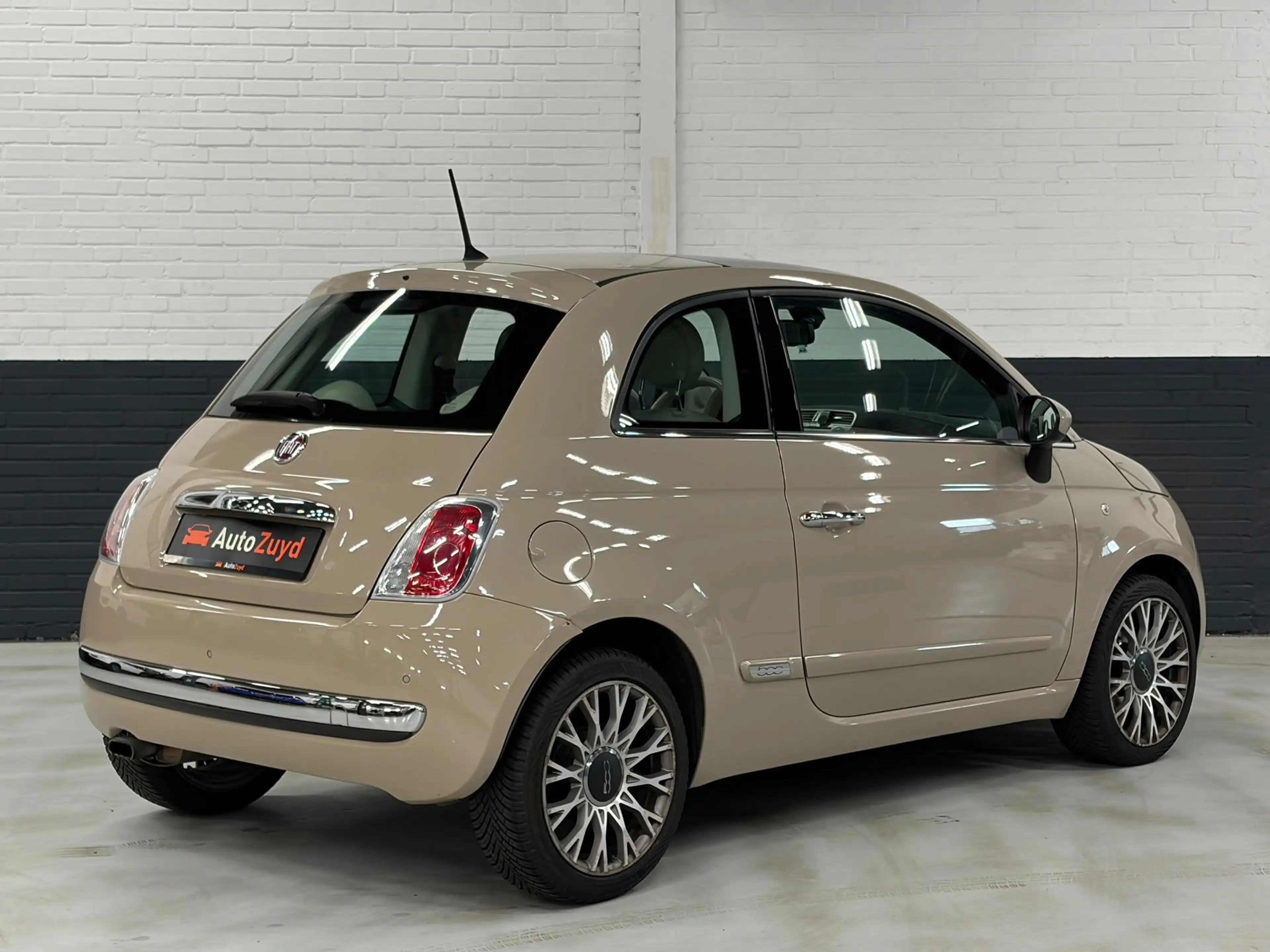 Fiat 500 1.2 Lounge Panoramadak / LM-Velgen / Clima / Parke — photo 3