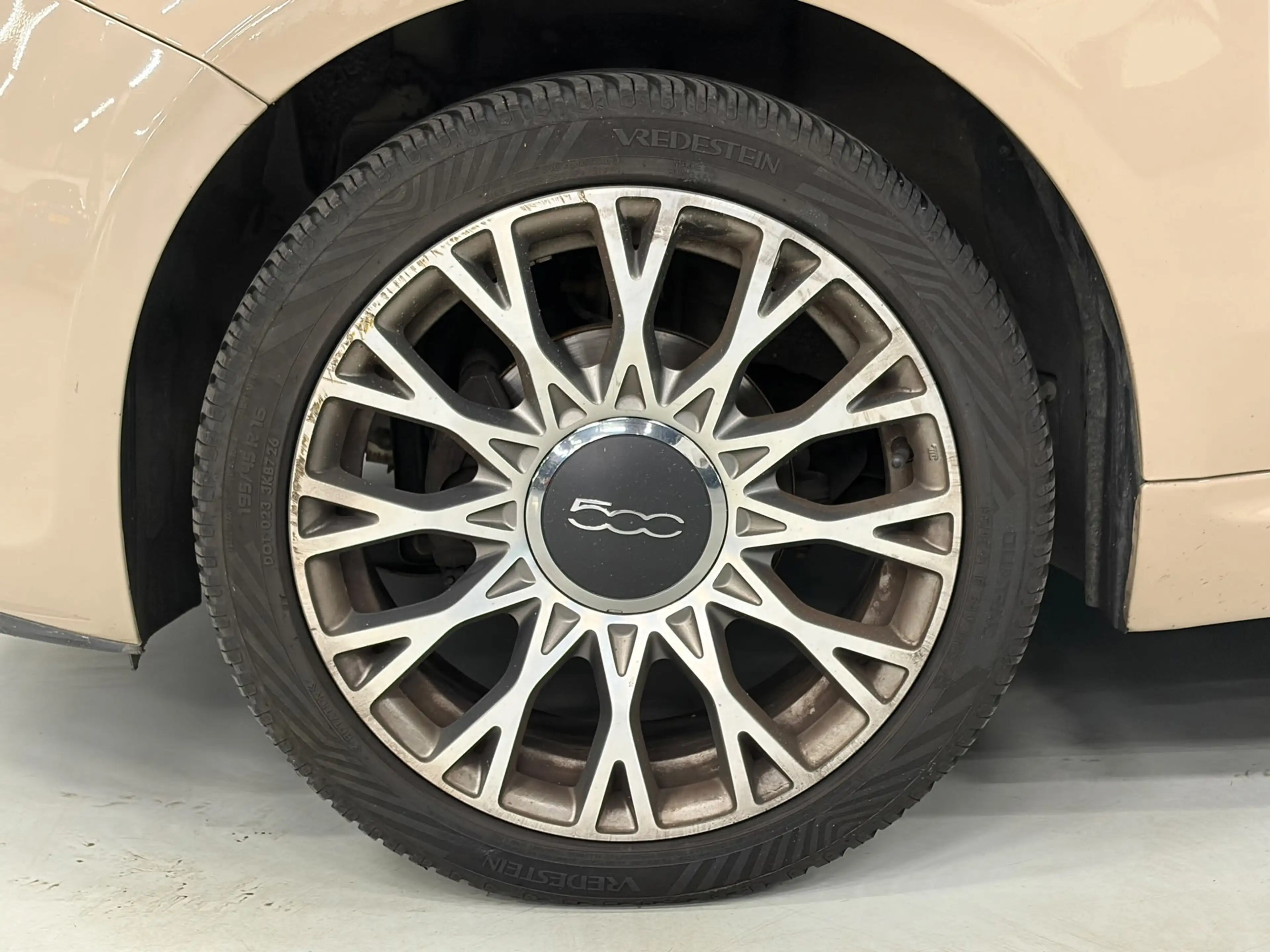 Fiat 500 1.2 Lounge Panoramadak / LM-Velgen / Clima / Parke — photo 8
