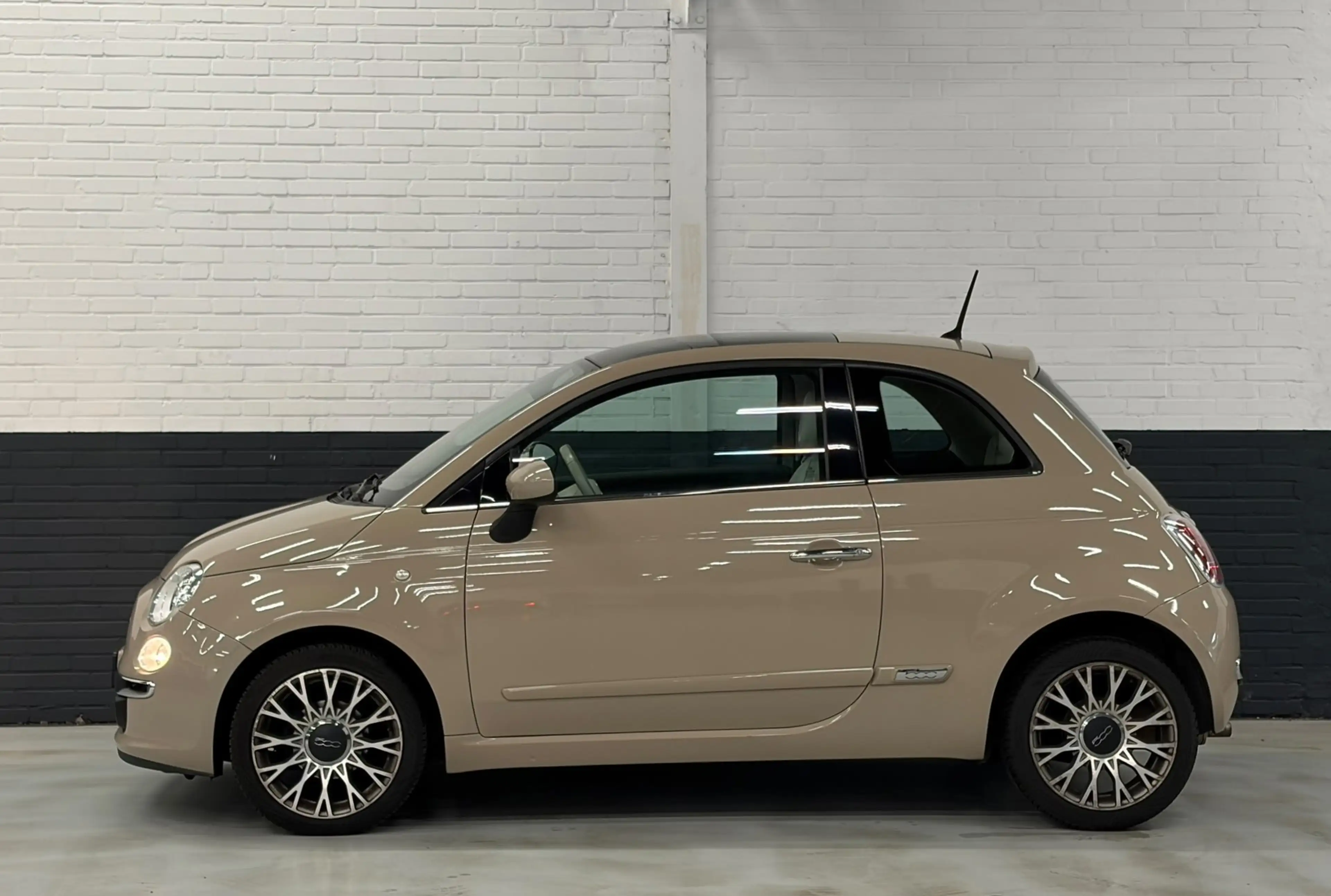 Fiat 500 1.2 Lounge Panoramadak / LM-Velgen / Clima / Parke — photo 7