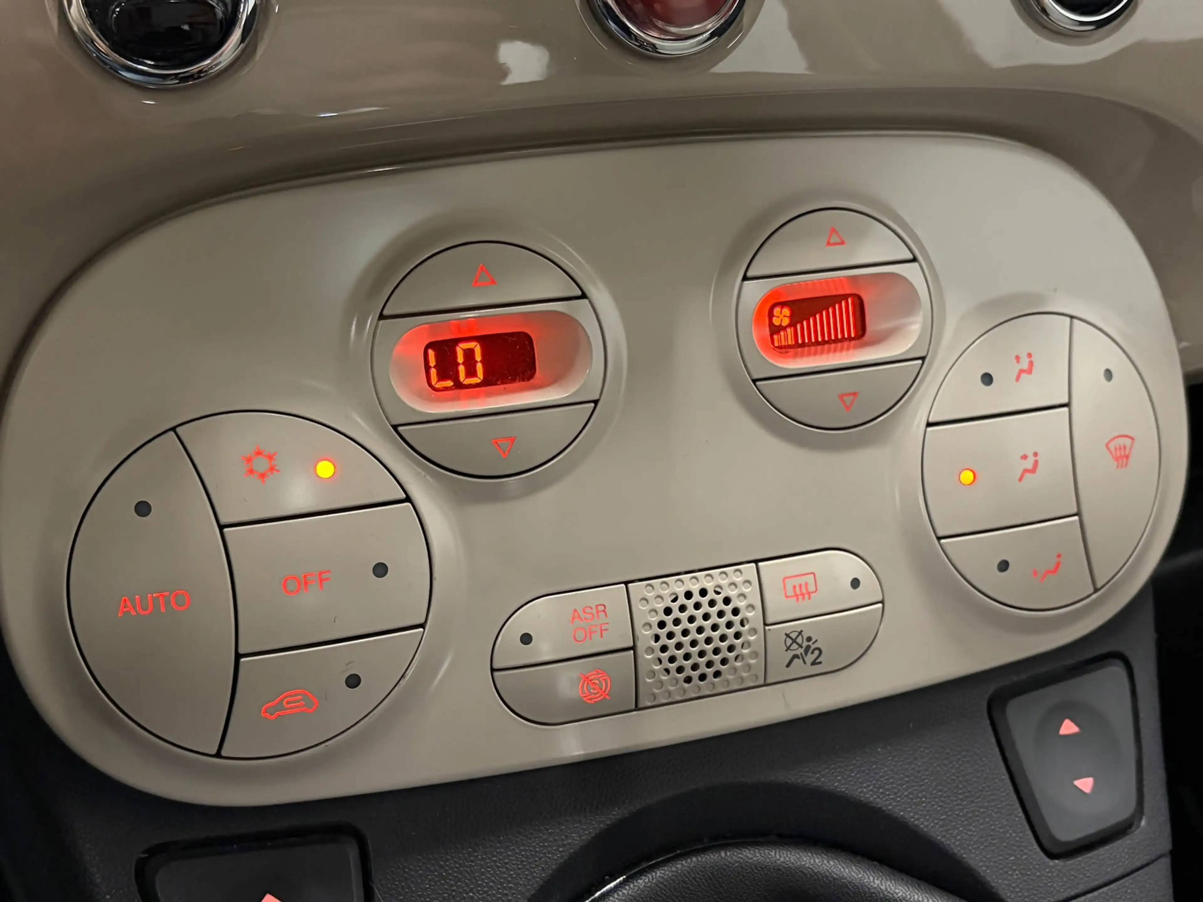 Fiat 500 1.2 Lounge Panoramadak / LM-Velgen / Clima / Parke — photo 13