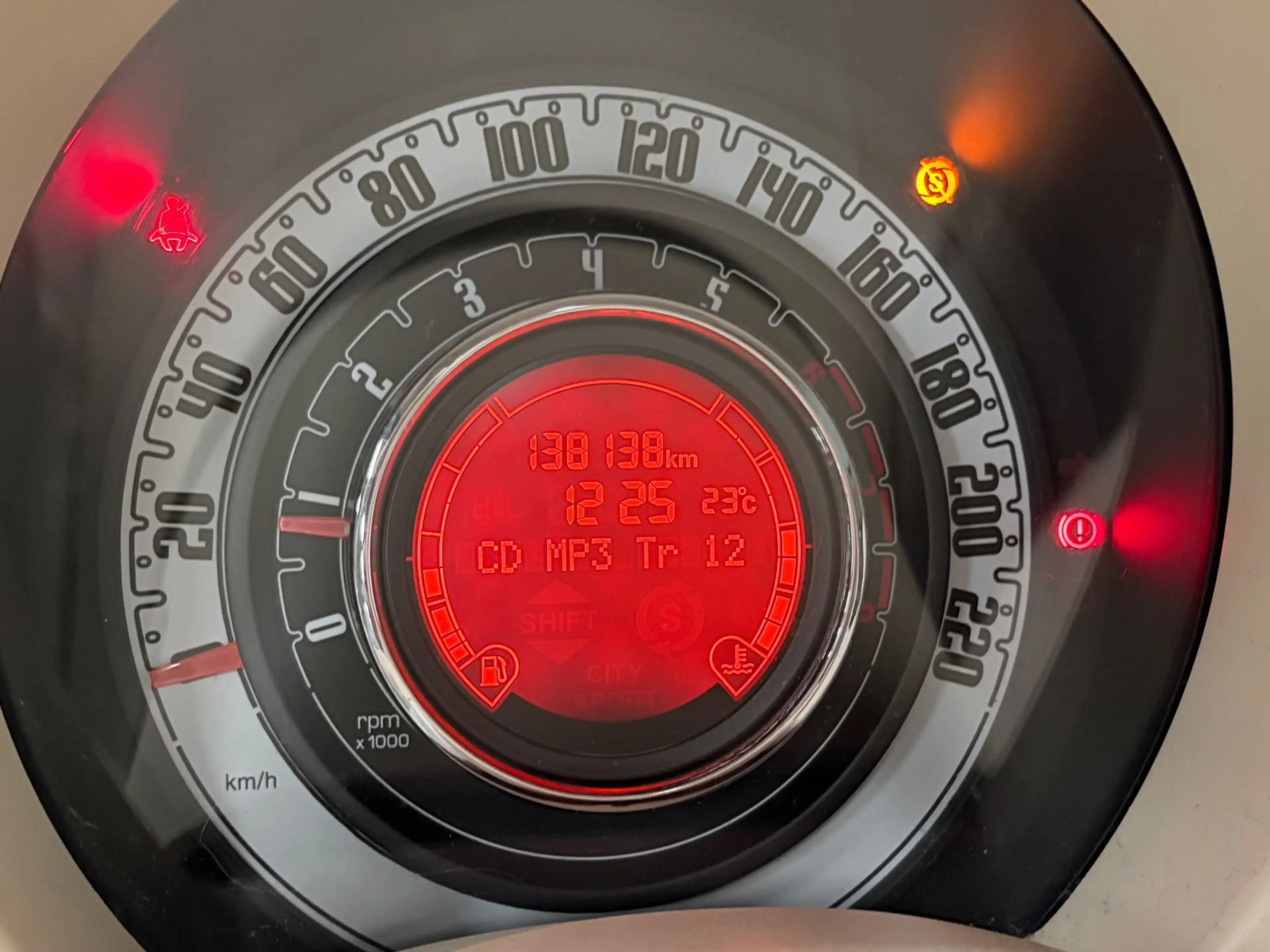 Fiat 500 1.2 Lounge Panoramadak / LM-Velgen / Clima / Parke — photo 10