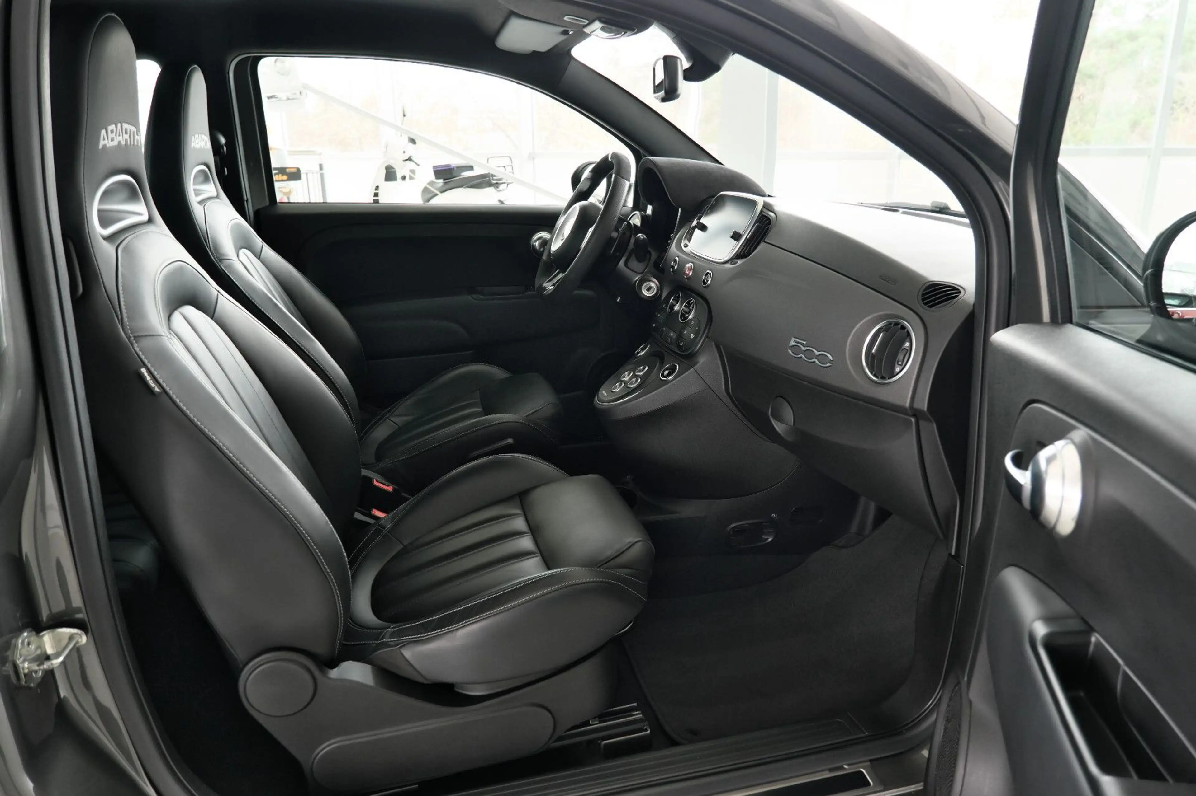 Abarth 595 Competizione MTA Leder Beats Deutsch — photo 10
