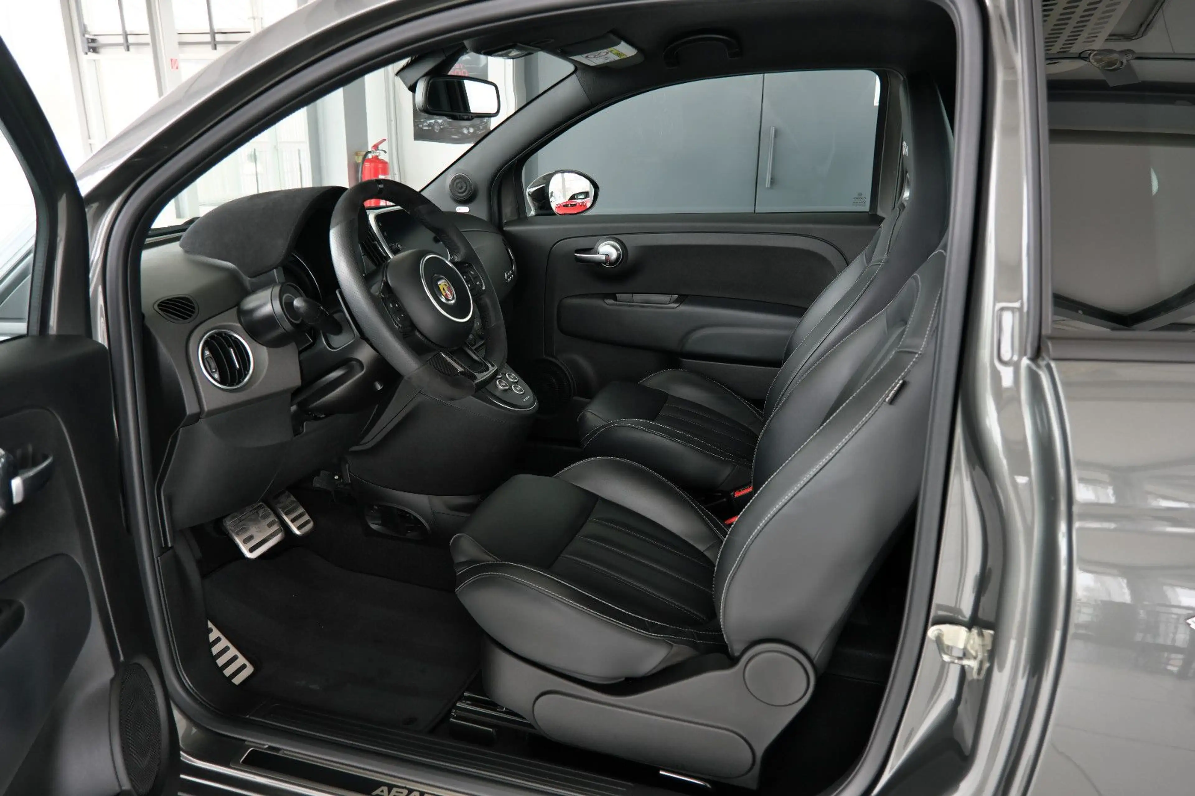 Abarth 595 Competizione MTA Leder Beats Deutsch — photo 9