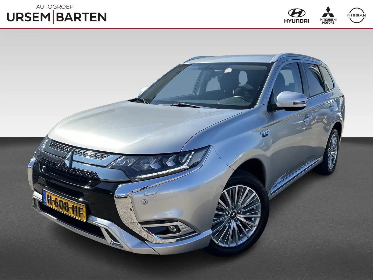 Mitsubishi Outlander 2.4 PHEV Intense Grijs - 1