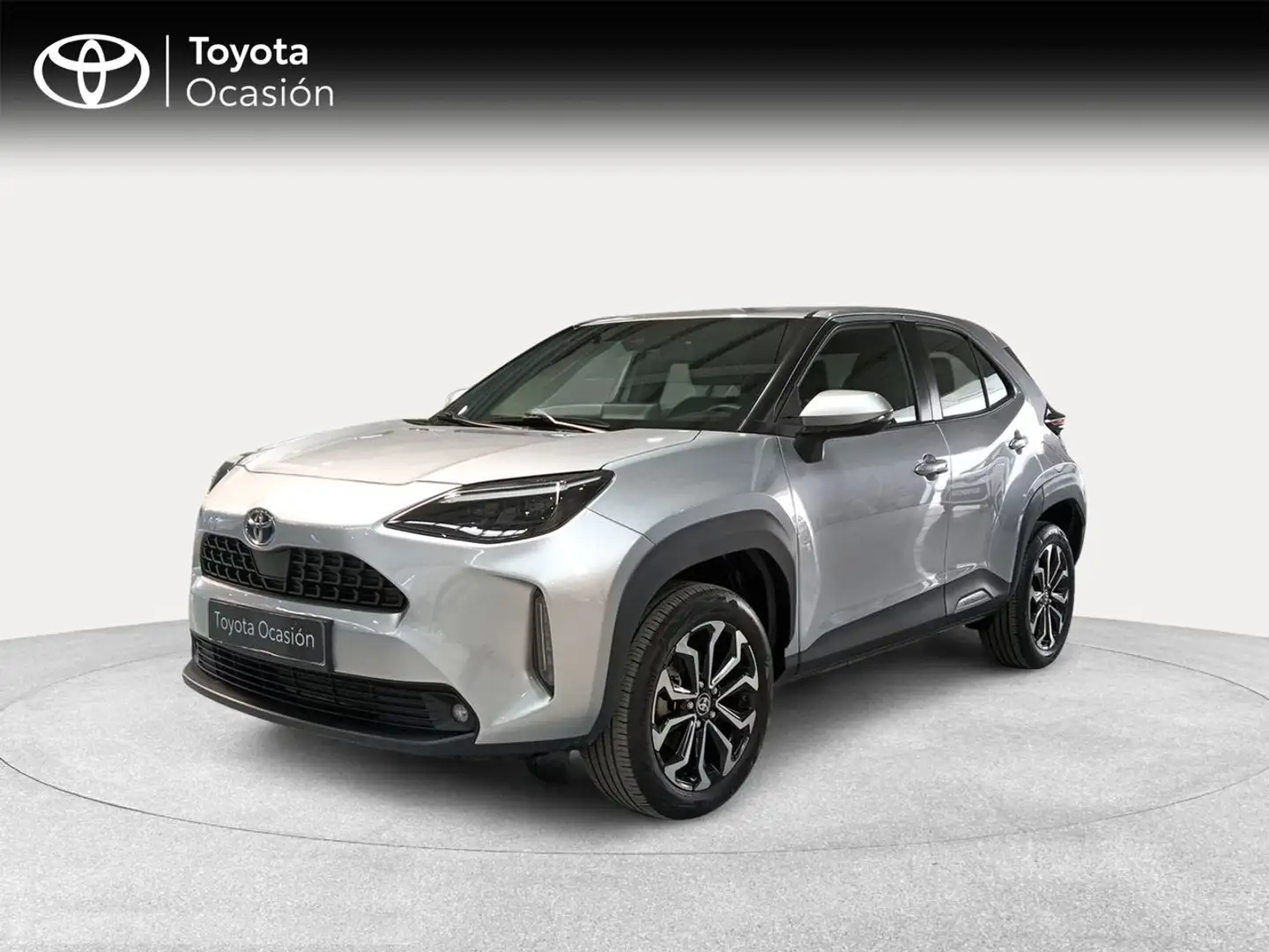 Toyota Yaris Cross 1.5 120H Active Tech Plateado - 1