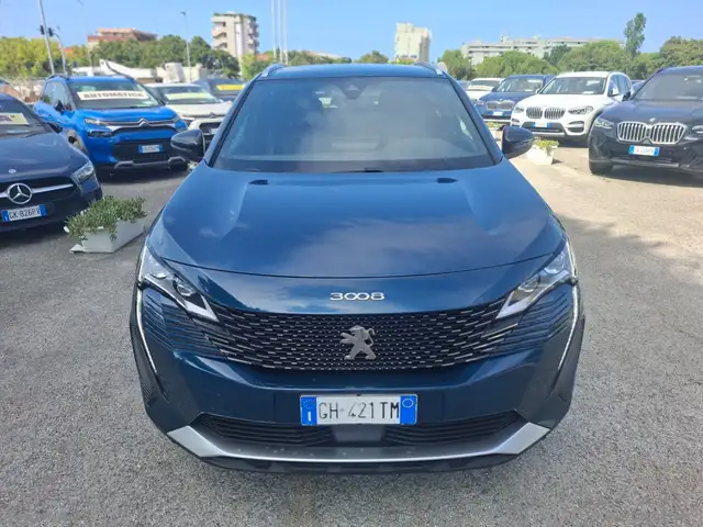 Peugeot 3008 view 10