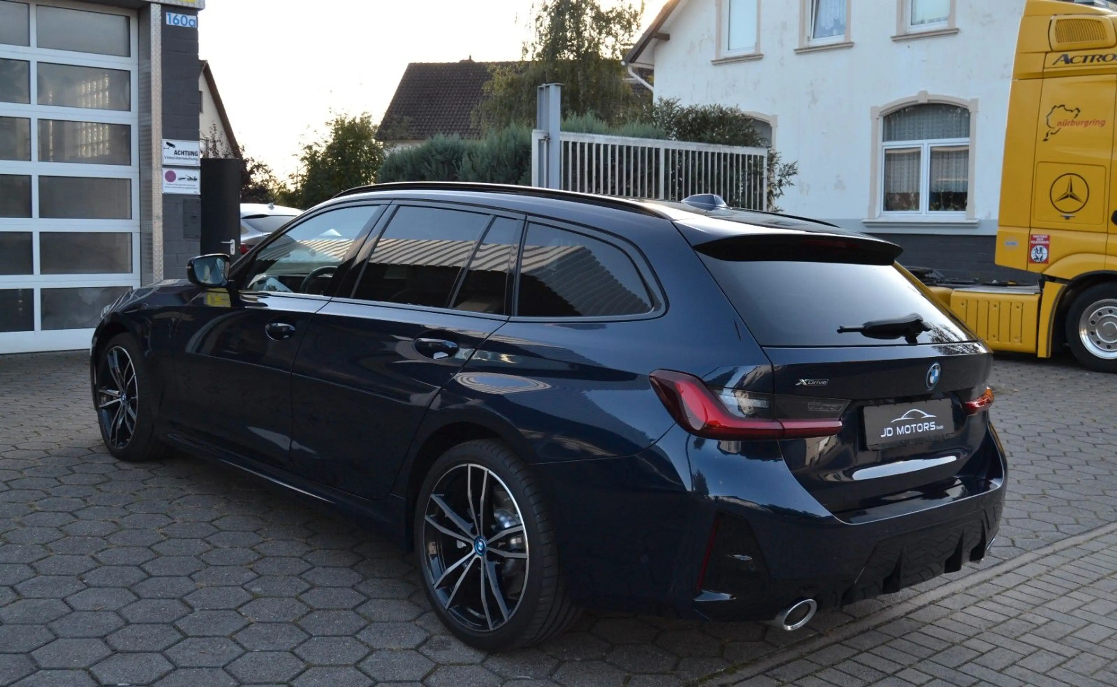 BMW 330 e xDrive M Sport*HUD*360°*ACC*H&K*AHK* — photo 6