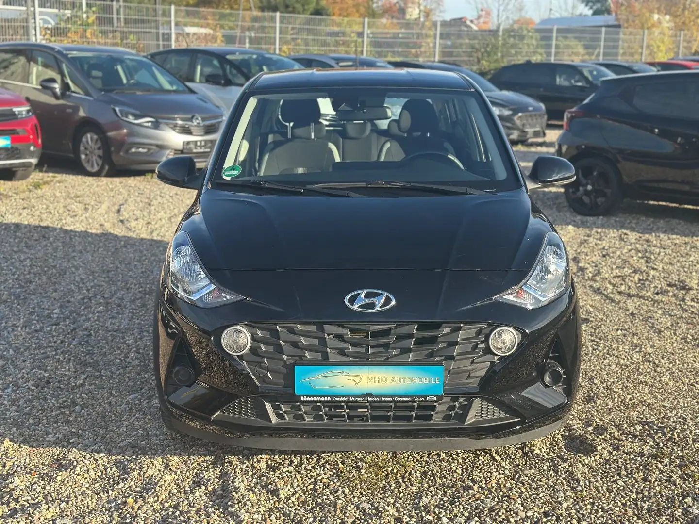 Hyundai i10 Trend 1.2 PDC Winterpaket Apple Carplay Schwarz - 2