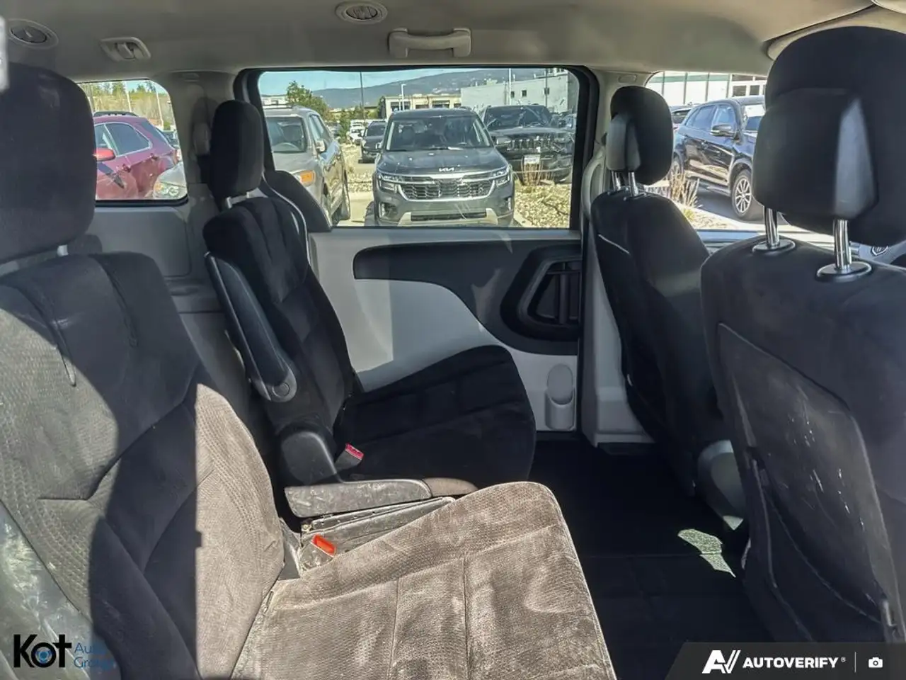 Dodge Grand Caravan fotografie Dodge Grand Caravan