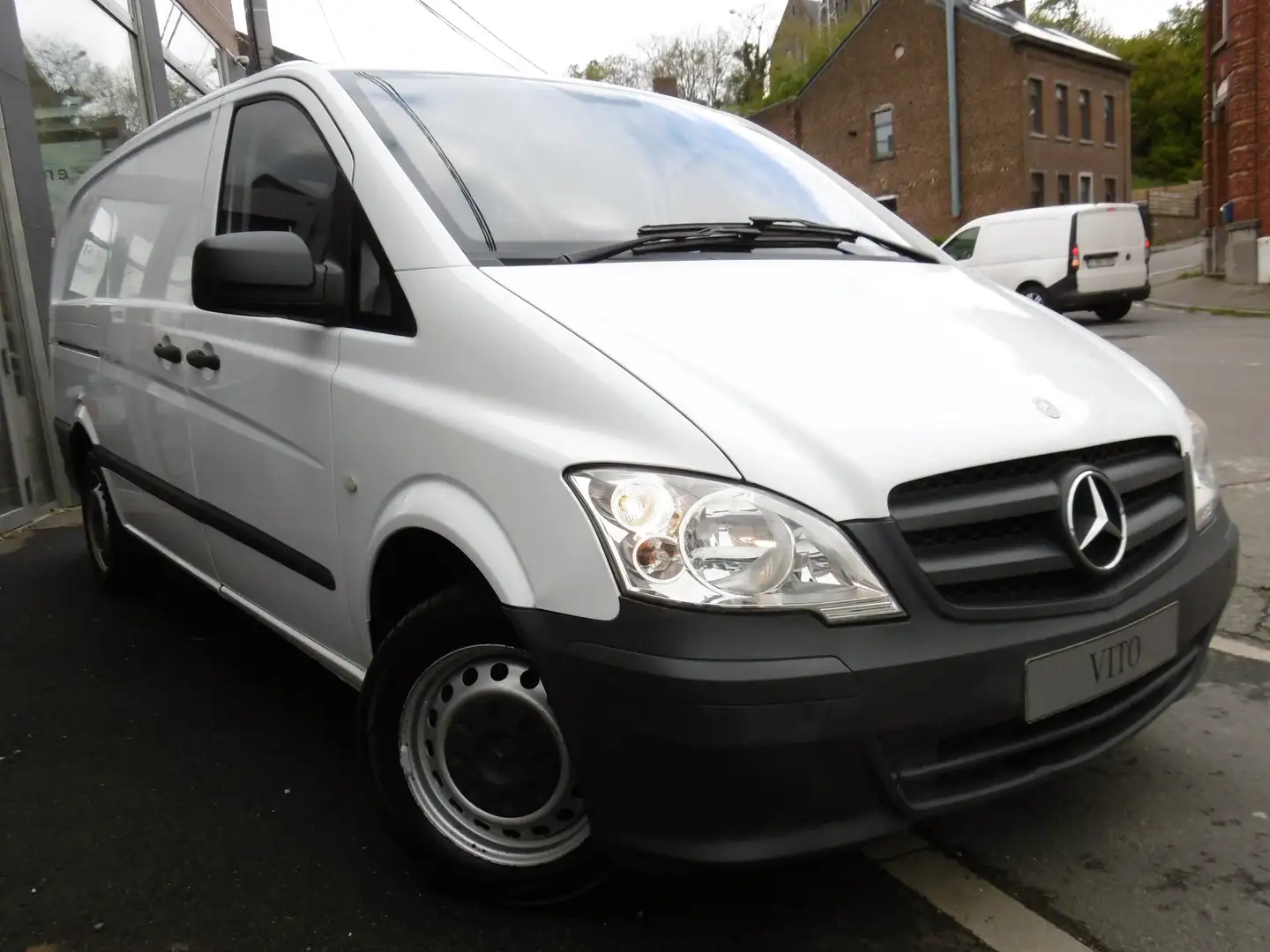 Mercedes-Benz Vito 114 cdi Blanc - 2