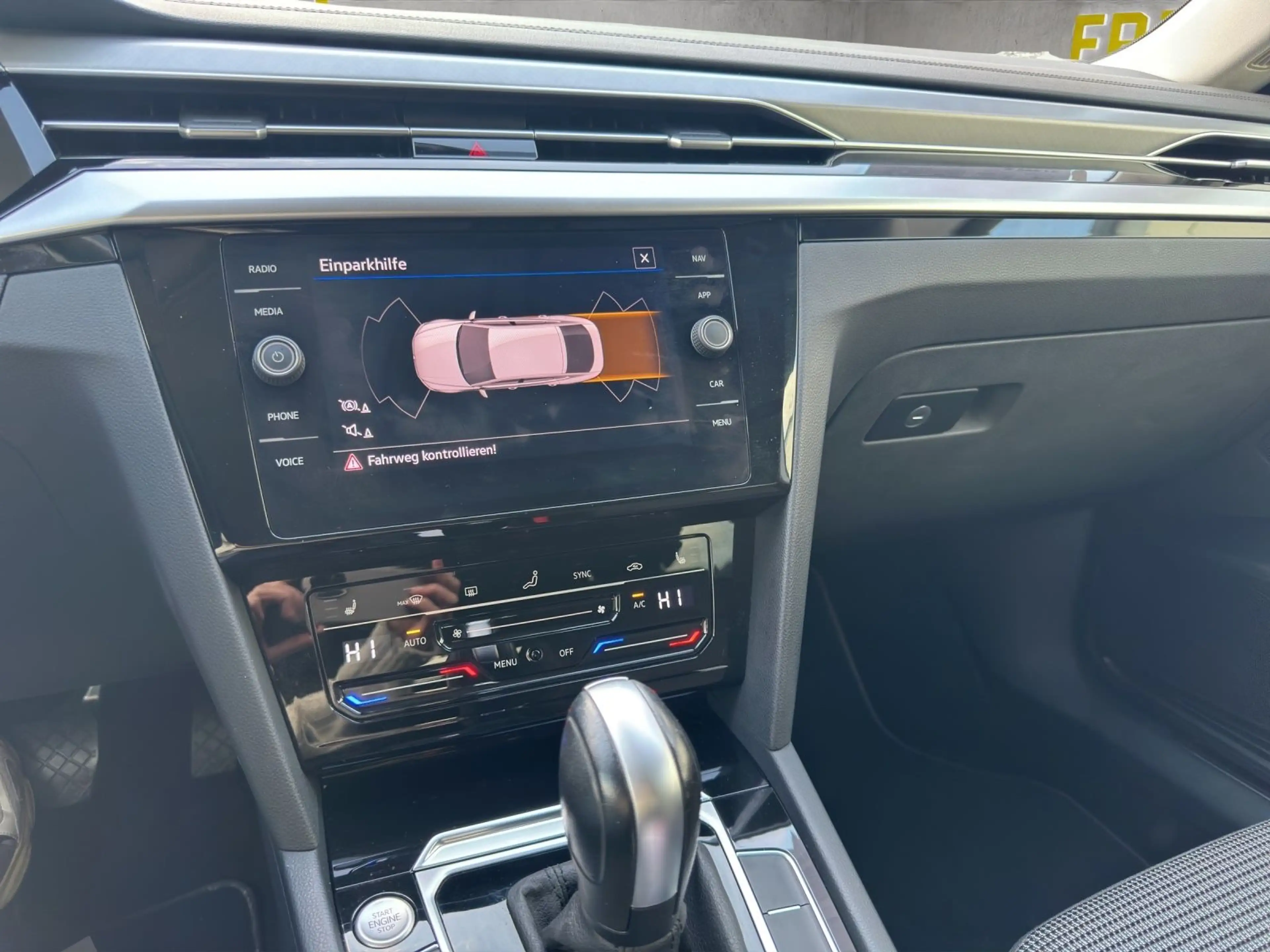 Volkswagen Arteon 2.0 TDI SCR 110kW 7-Gang DSG — photo 12