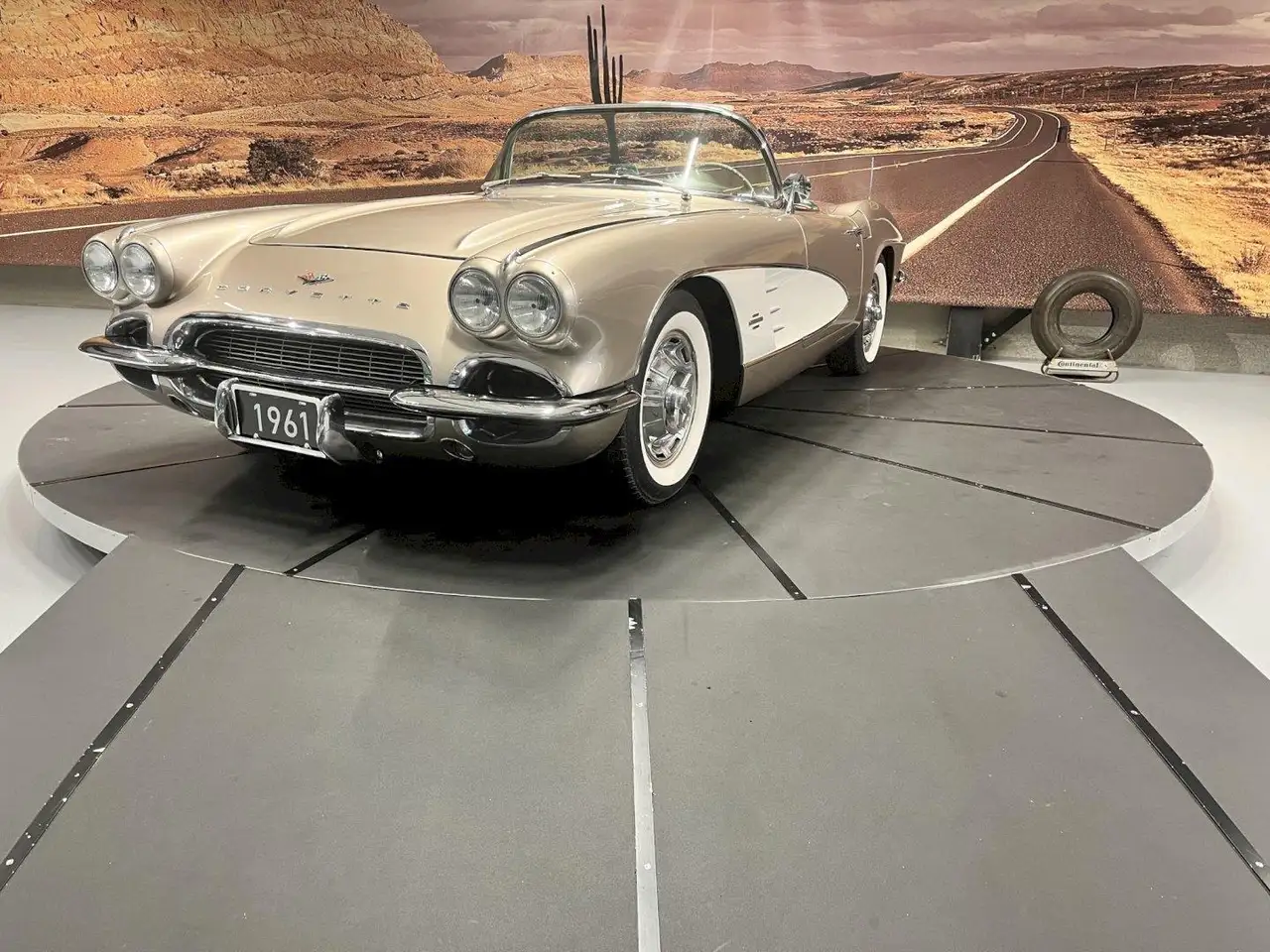 Chevrolet Corvette C1 number matching 270hp, foto 5
