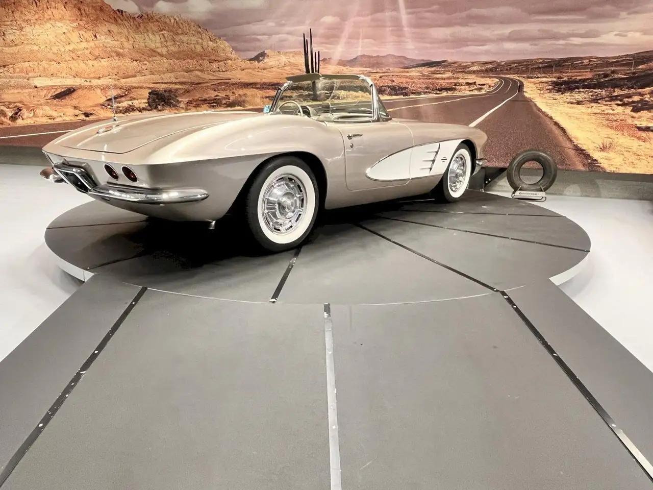 Chevrolet Corvette C1 number matching 270hp, foto 7