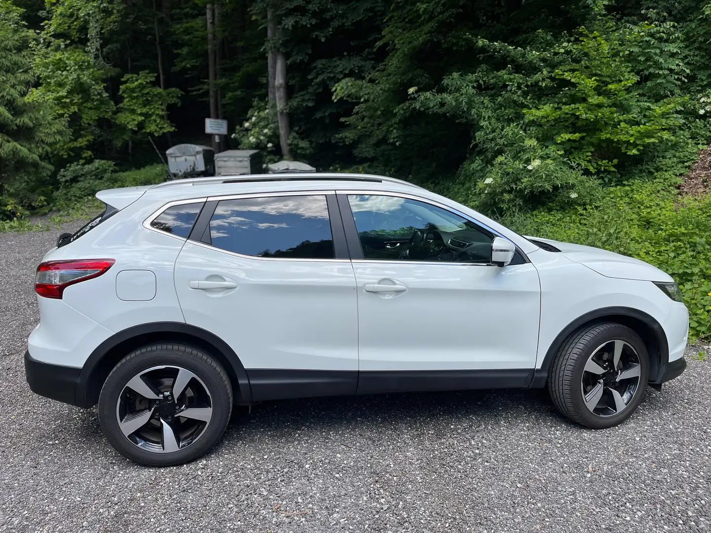 Nissan Qashqai N-Connecta 4x4 Weiß - 1