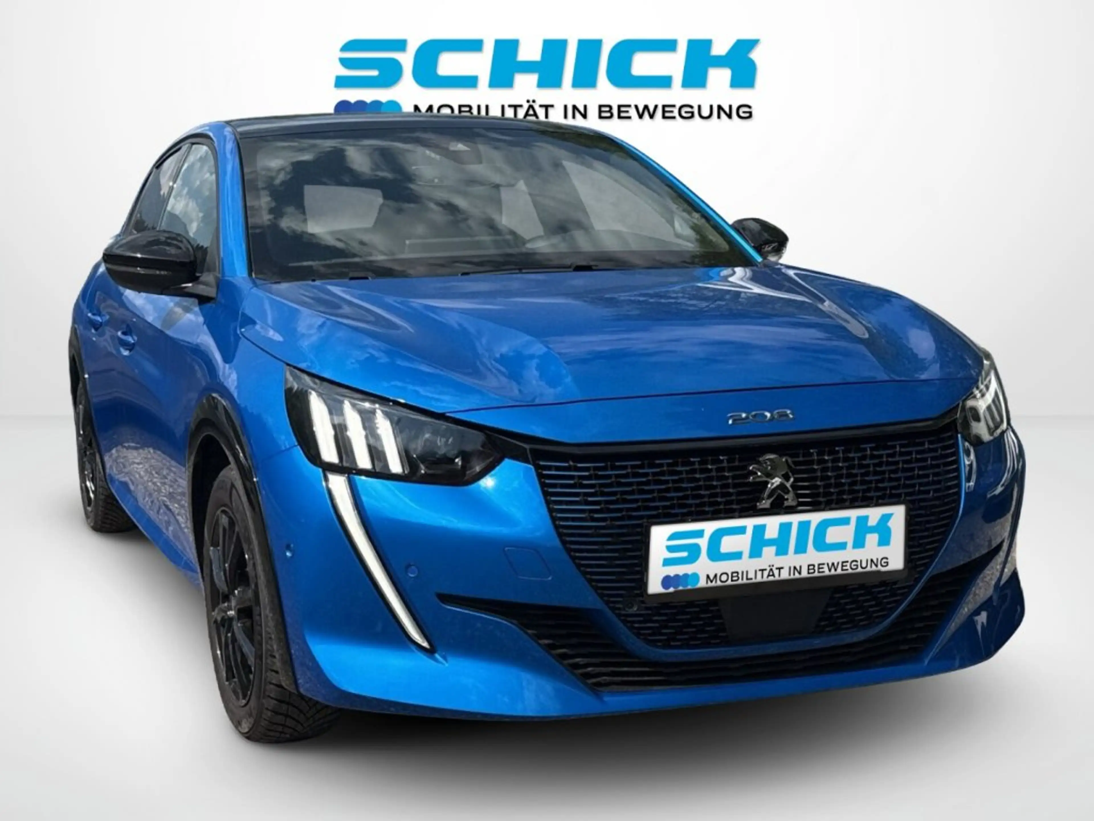 Peugeot e-208 GT — photo 4