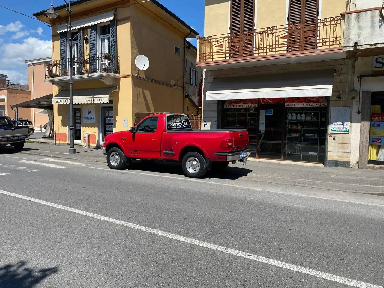 Ford F 150 XLT, foto 2