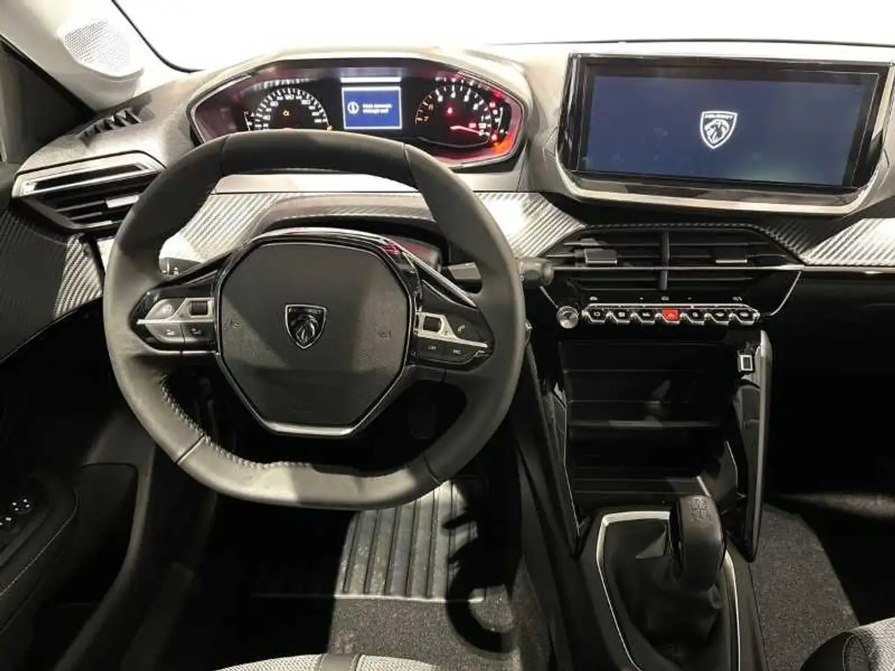 Peugeot 208 2026 — фото 13
