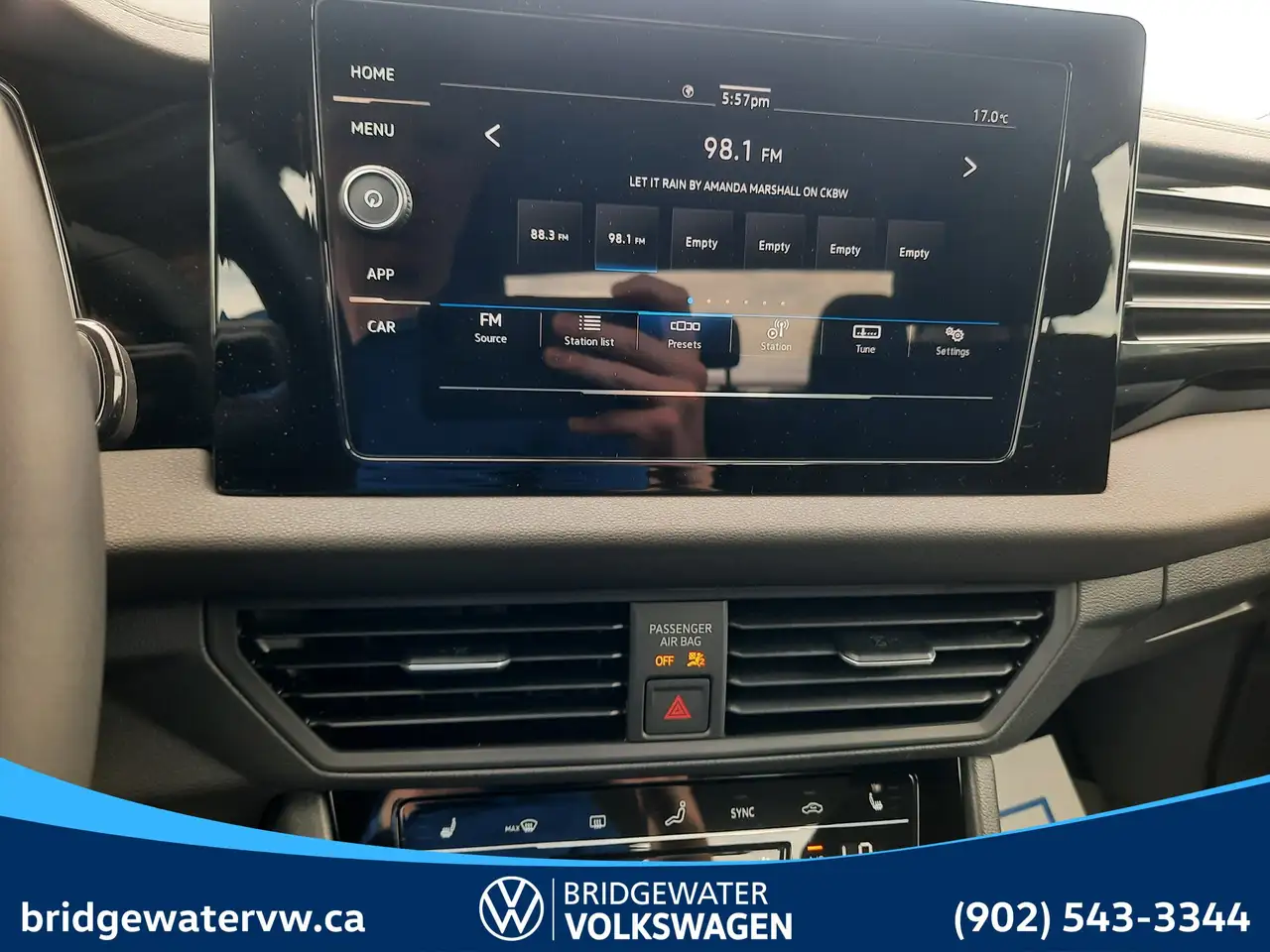 Volkswagen Jetta снимка Volkswagen Jetta