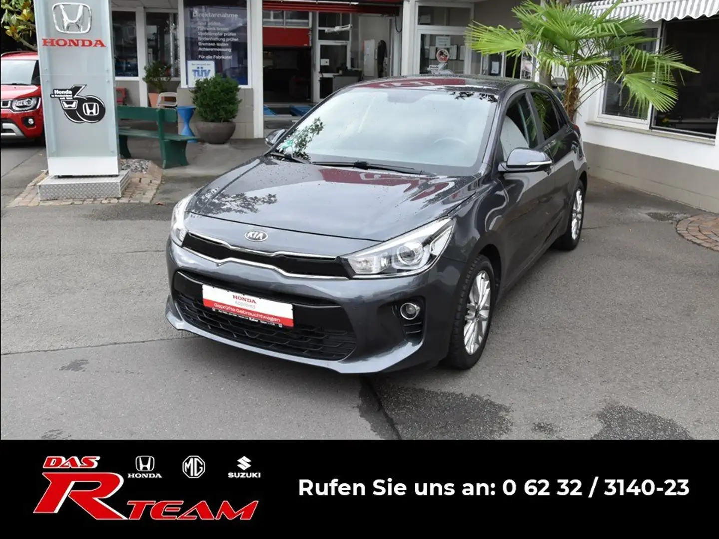 Kia Rio Dream Team Gris - 1