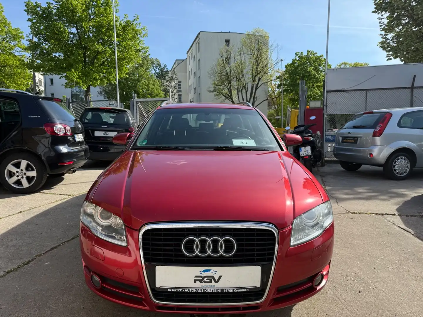 Audi A4 Avant 2,0 Multitronic Red - 2