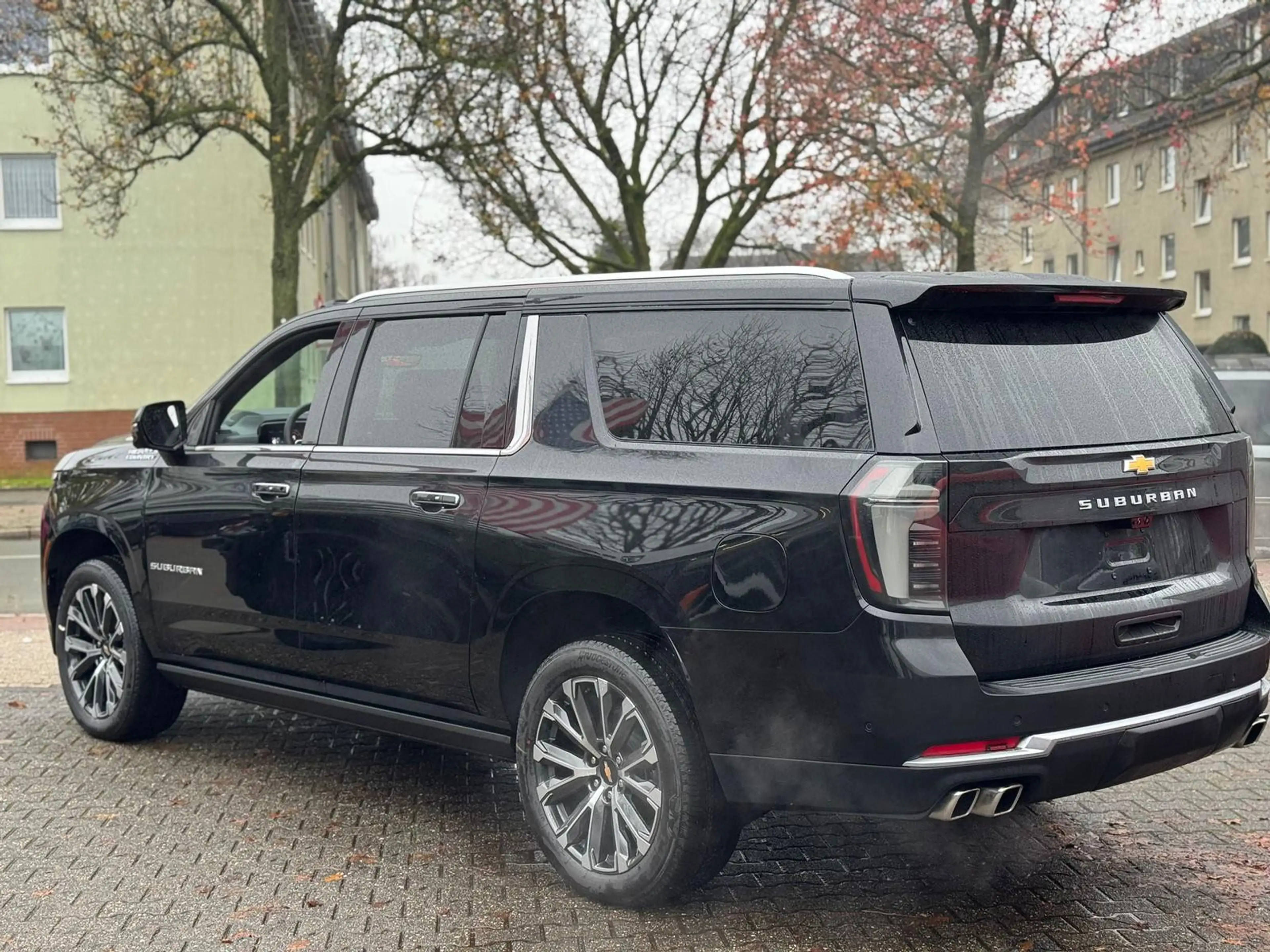 Chevrolet Suburban 6.2 V8 High Country 2026 + 4 Jahre Garantie — photo 7