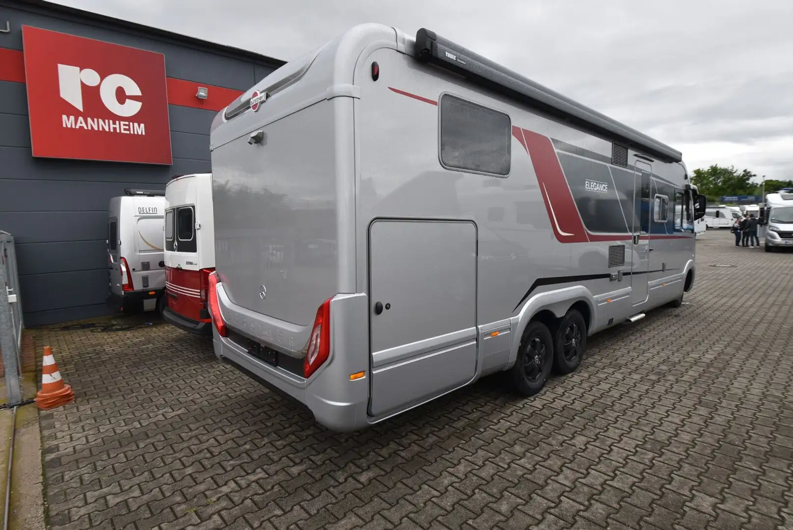 Bürstner Elegance I 920 G Argent - 2