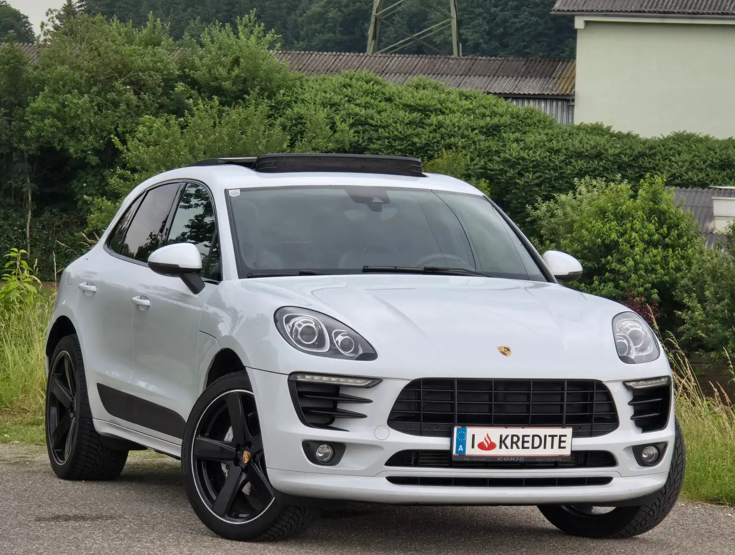 Porsche Macan S Diesel Top* Kredit* Panoramadach* Leder* Navi* Weiß - 2