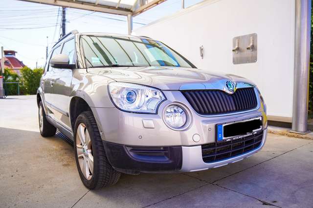 Imagine Skoda Yeti Elegance Plus Edition 4x4 TÜV bis Oktober 2027