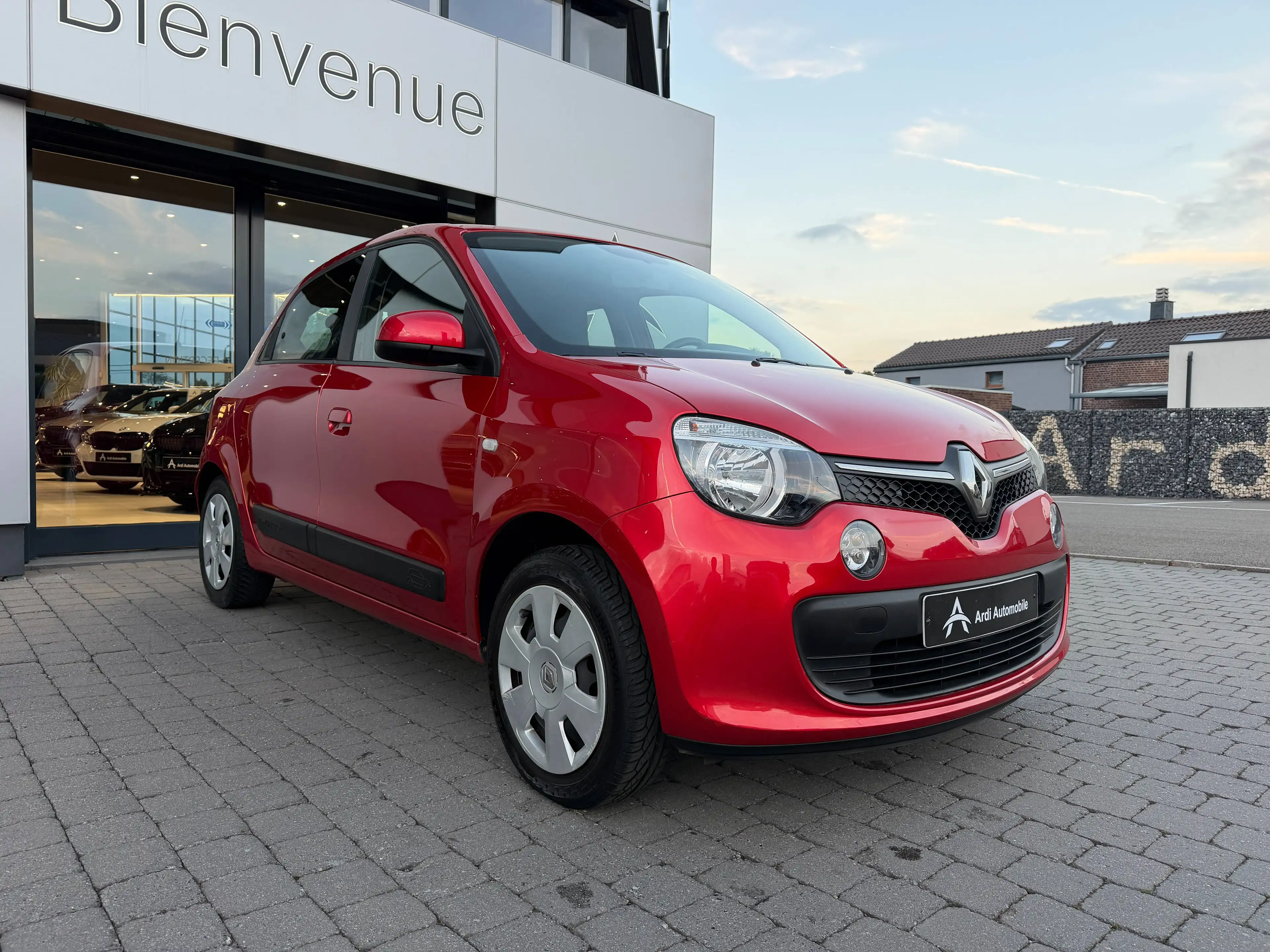Renault Twingo 1.0i SCe *GARANTIE*1ER PROPRIETAIRE*BLUETOOTH* — photo 3