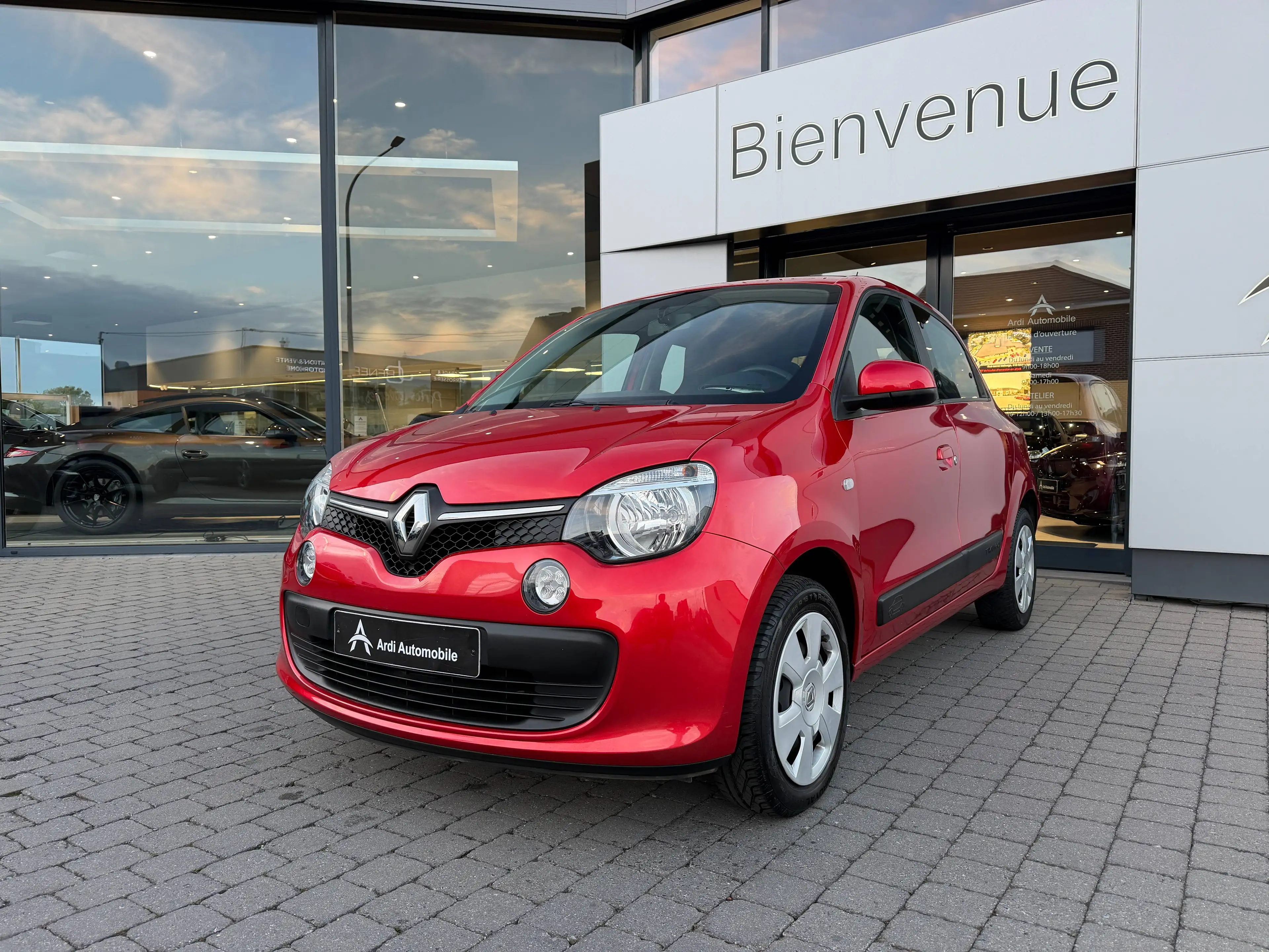 Renault Twingo 1.0i SCe *GARANTIE*1ER PROPRIETAIRE*BLUETOOTH*