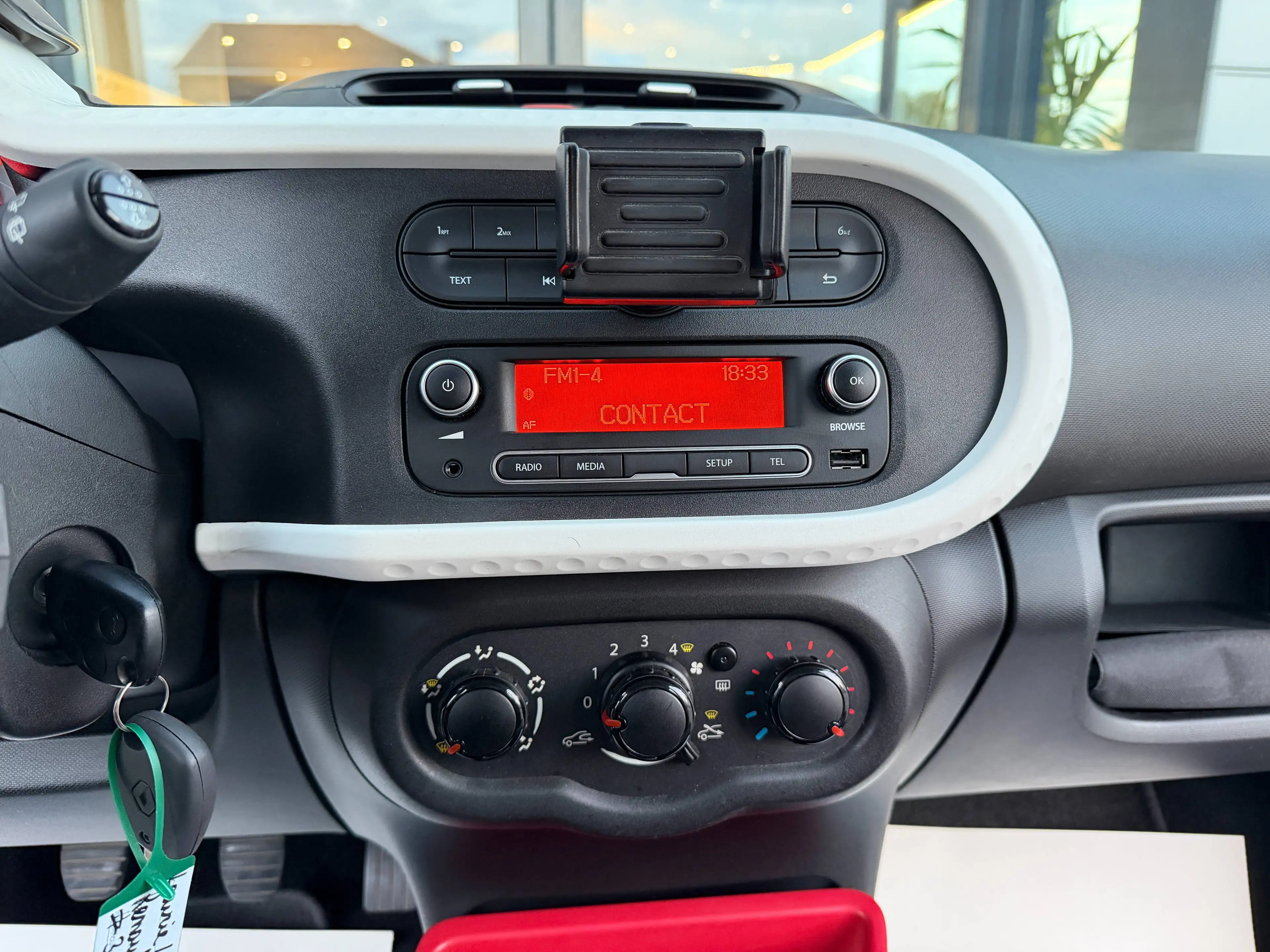 Renault Twingo 1.0i SCe *GARANTIE*1ER PROPRIETAIRE*BLUETOOTH* — photo 11