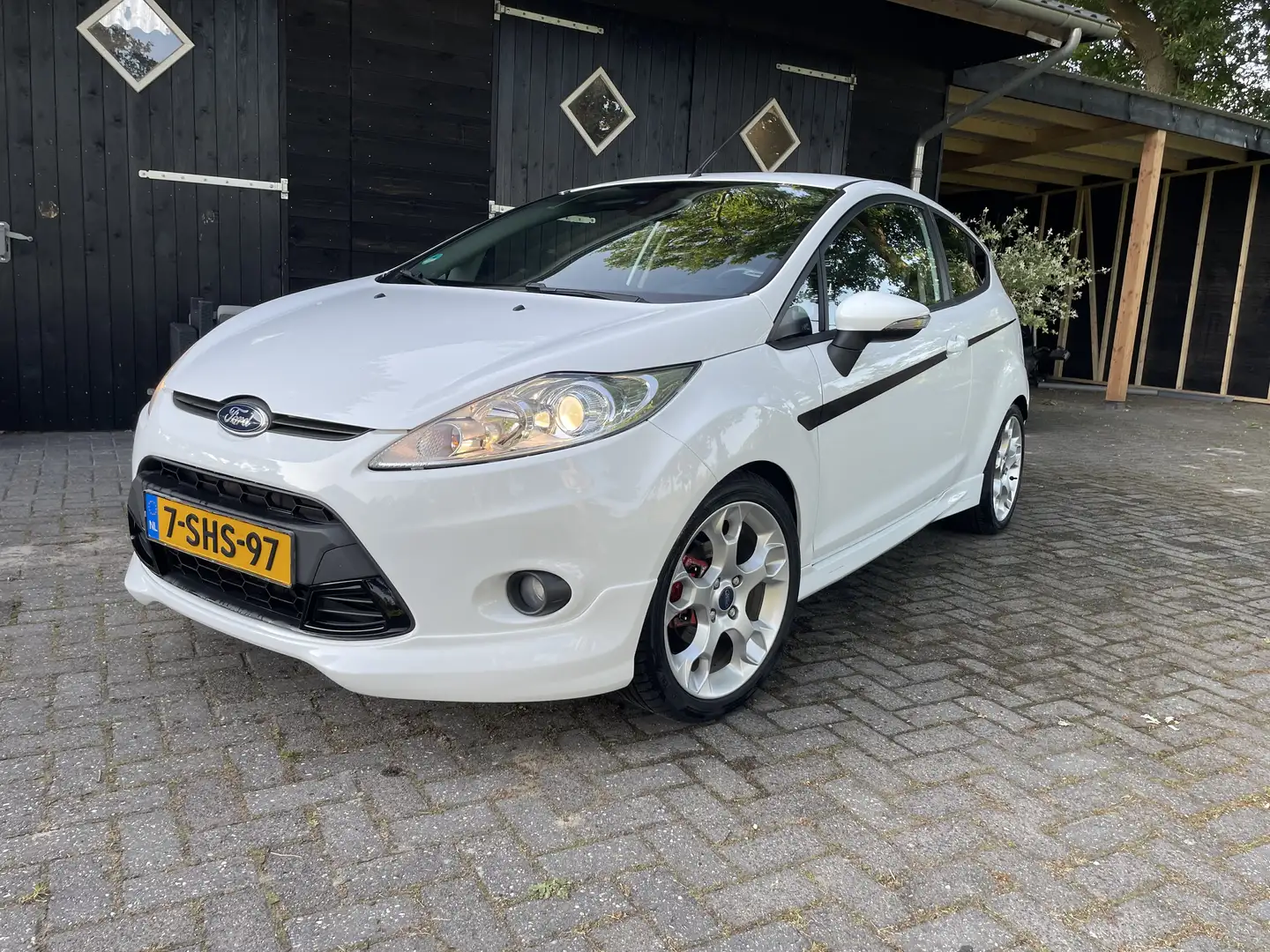 Ford Fiesta 1.6 Sport Wit - 1