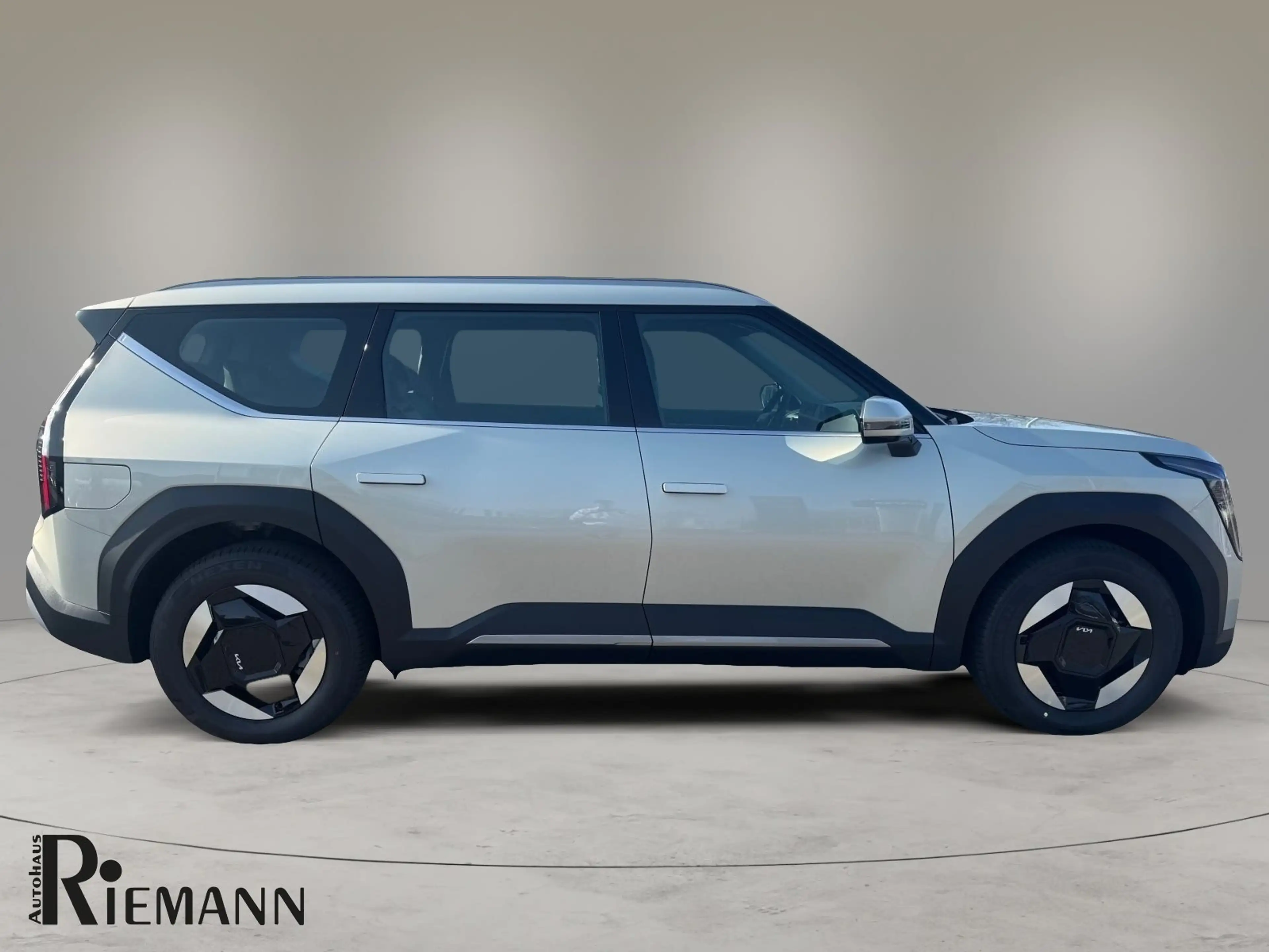 Kia EV9 76,1 kWh Air + Wärmepumpe — photo 15