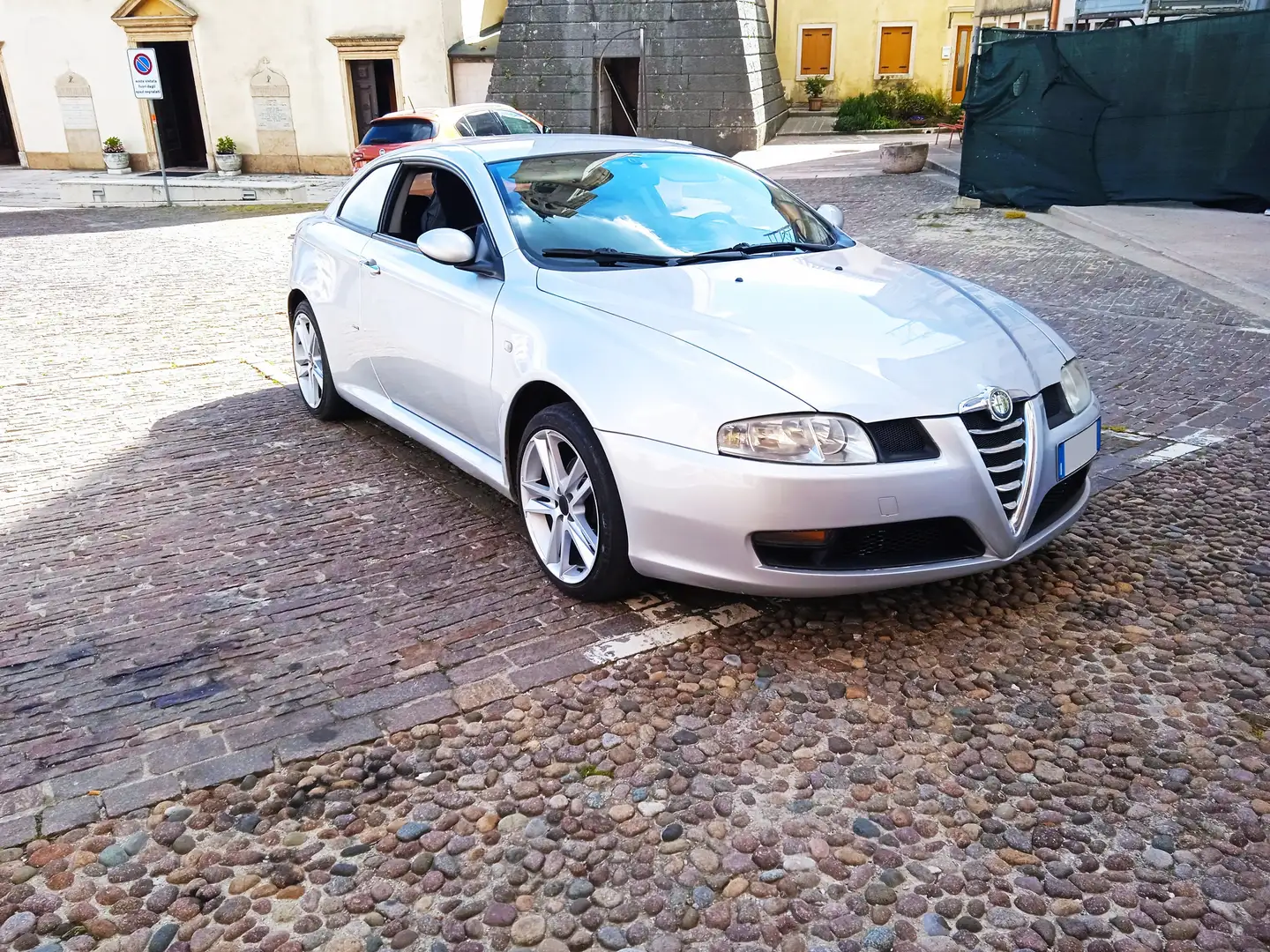 Alfa Romeo GT GT 1.8 ts Distinctive Argento - 1