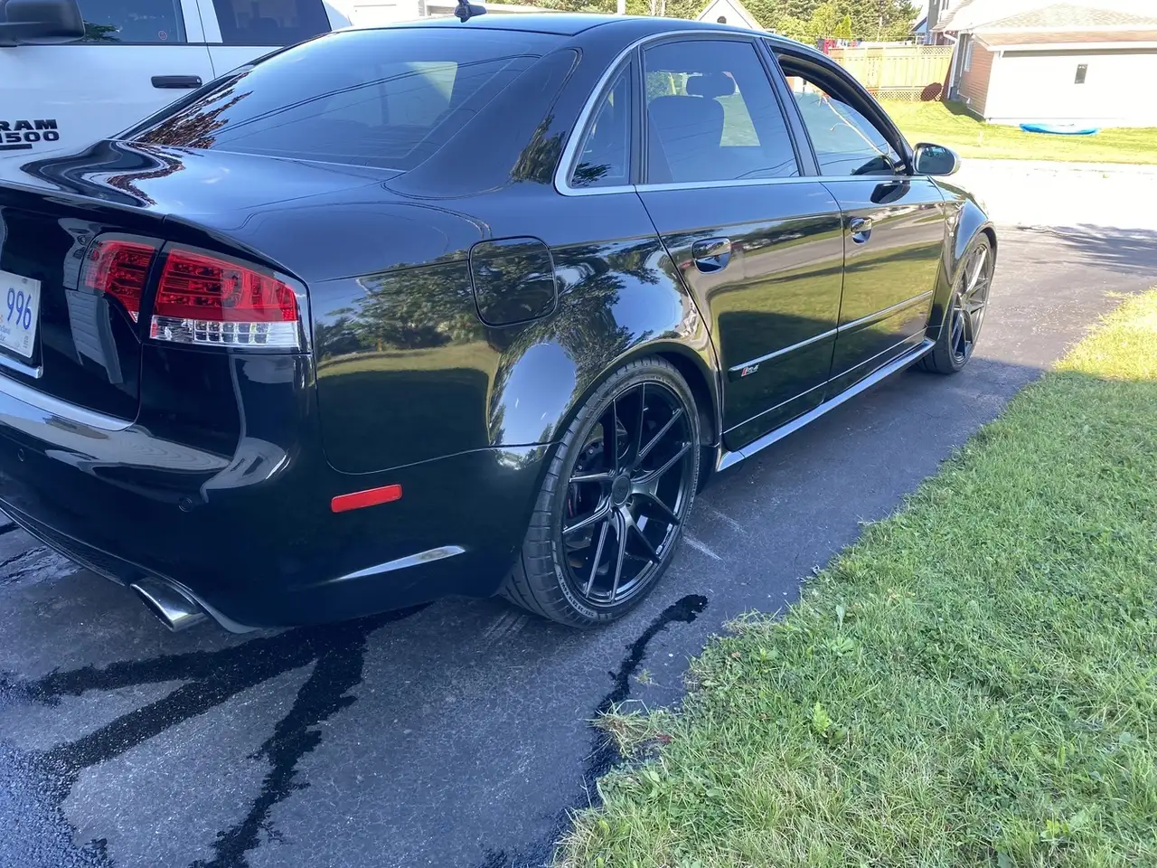 Audi RS4 снимка Audi RS4