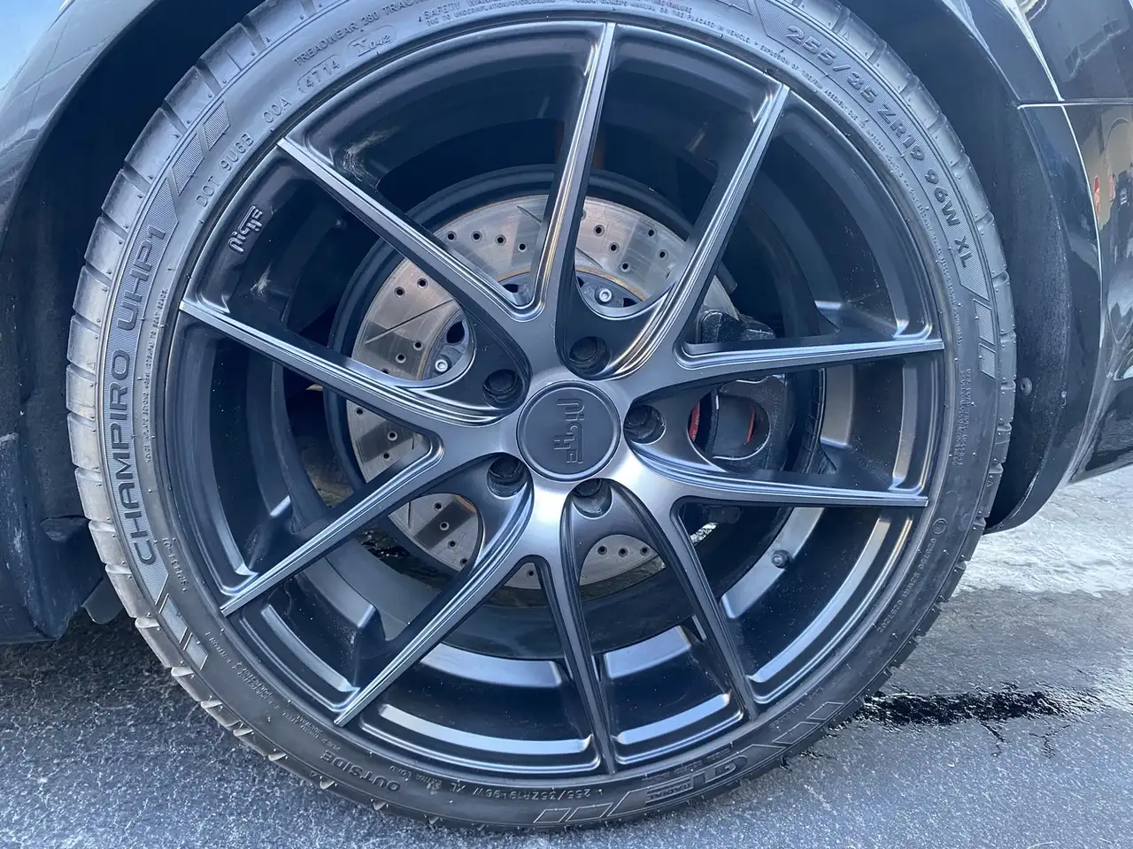 Audi RS4 снимка Audi RS4