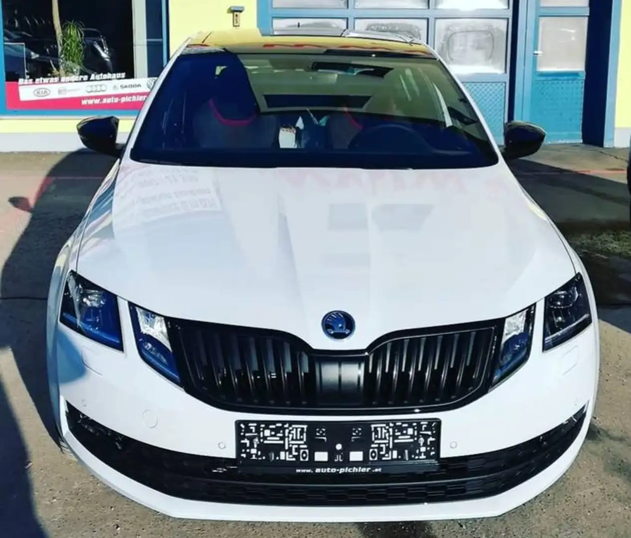 Skoda Octavia Octavia 1,0 TSI Style LimitedStyle Limited Weiß - 1