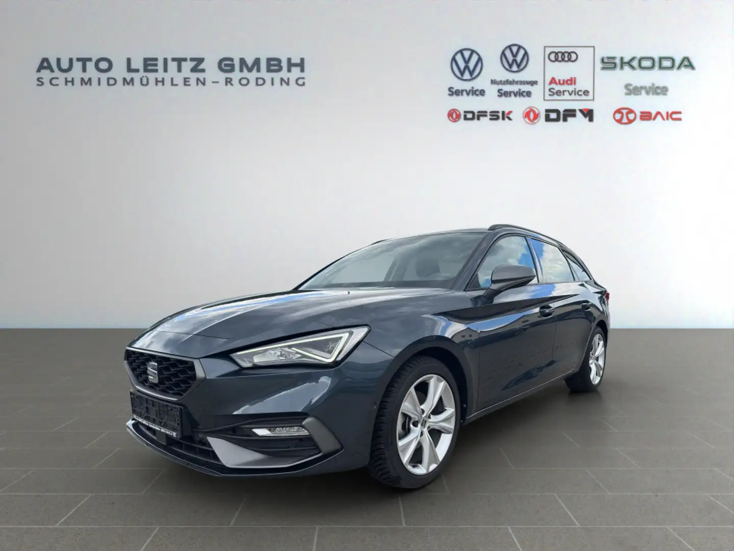 SEAT Leon ST FR 1.5 eTSI DSG ACC Navi VC RFK FaPa-XL Grigio - 1