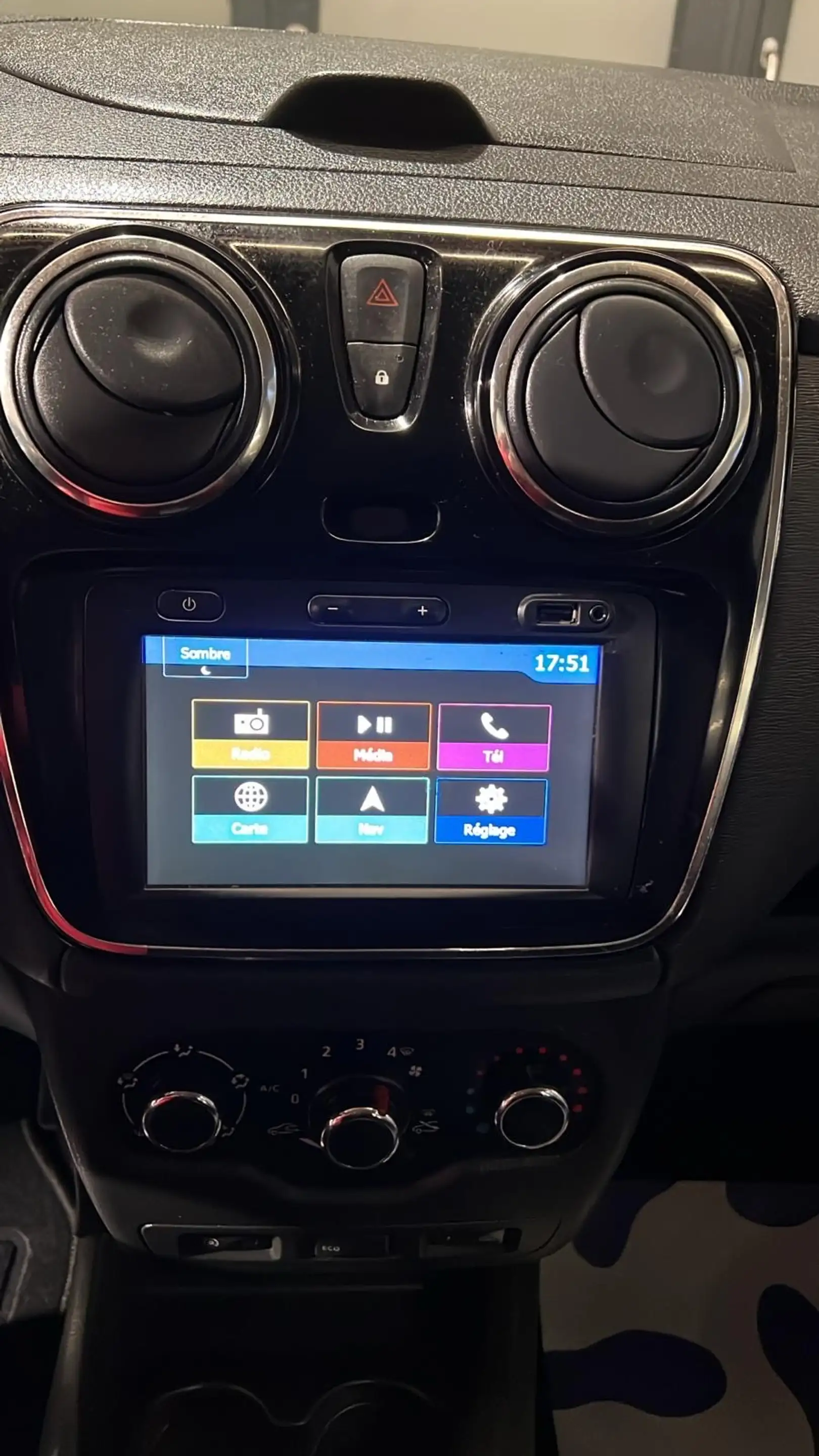 Dacia Lodgy Lodgy 1.5 dCi 7places — photo 12