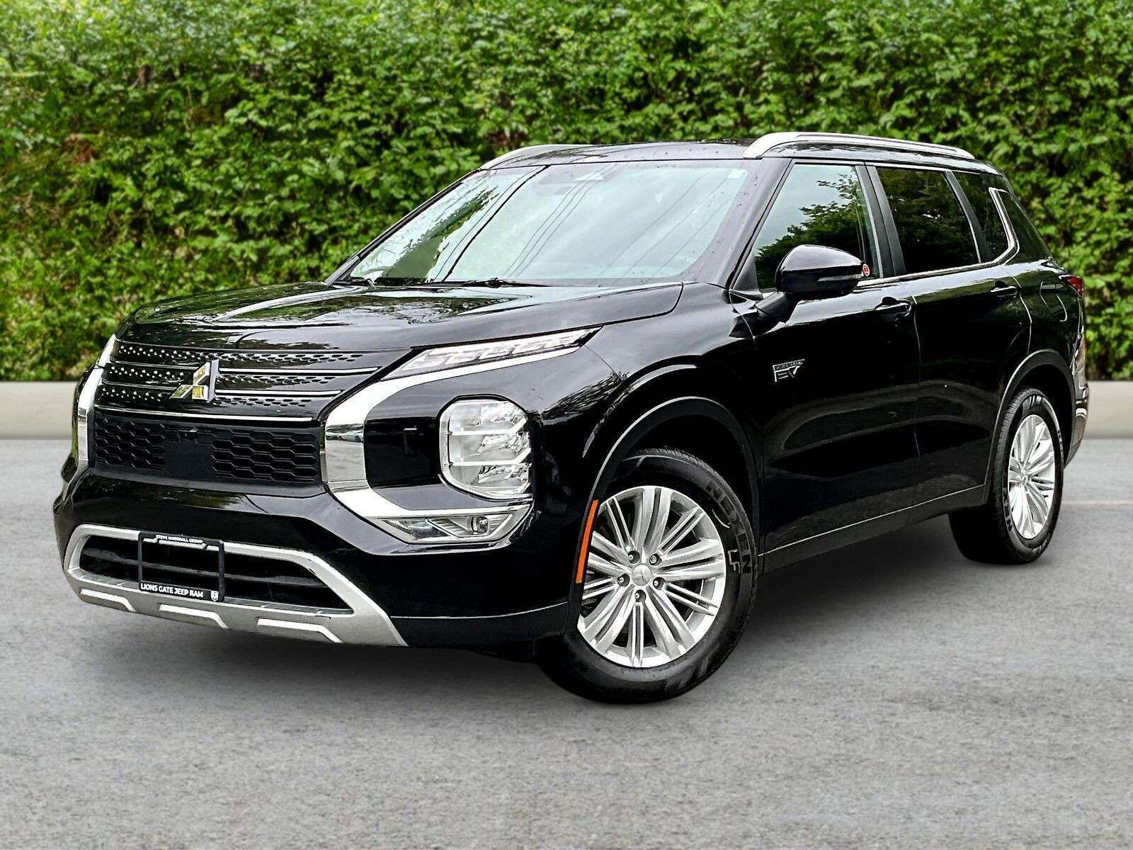 2023 Mitsubishi Outlander SEL