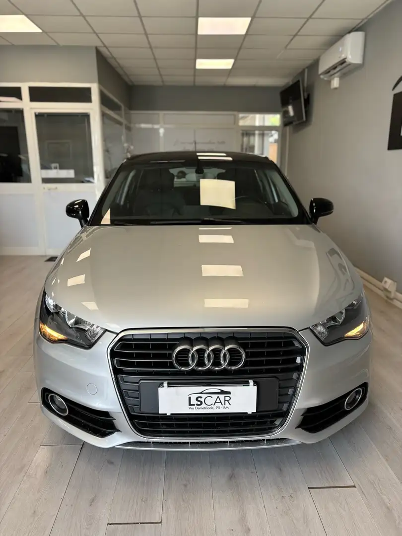 Audi A1 Sportback 1.6 tdi~ 90cv~Unipro~Promo~Finanziamento Grigio - 2