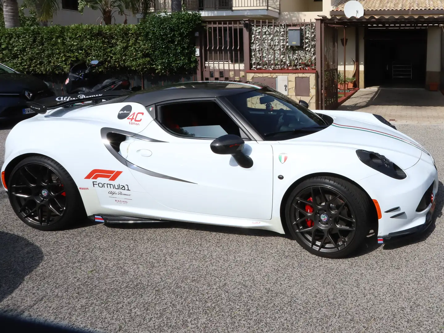 Alfa Romeo 4C coupe Bianco - 1